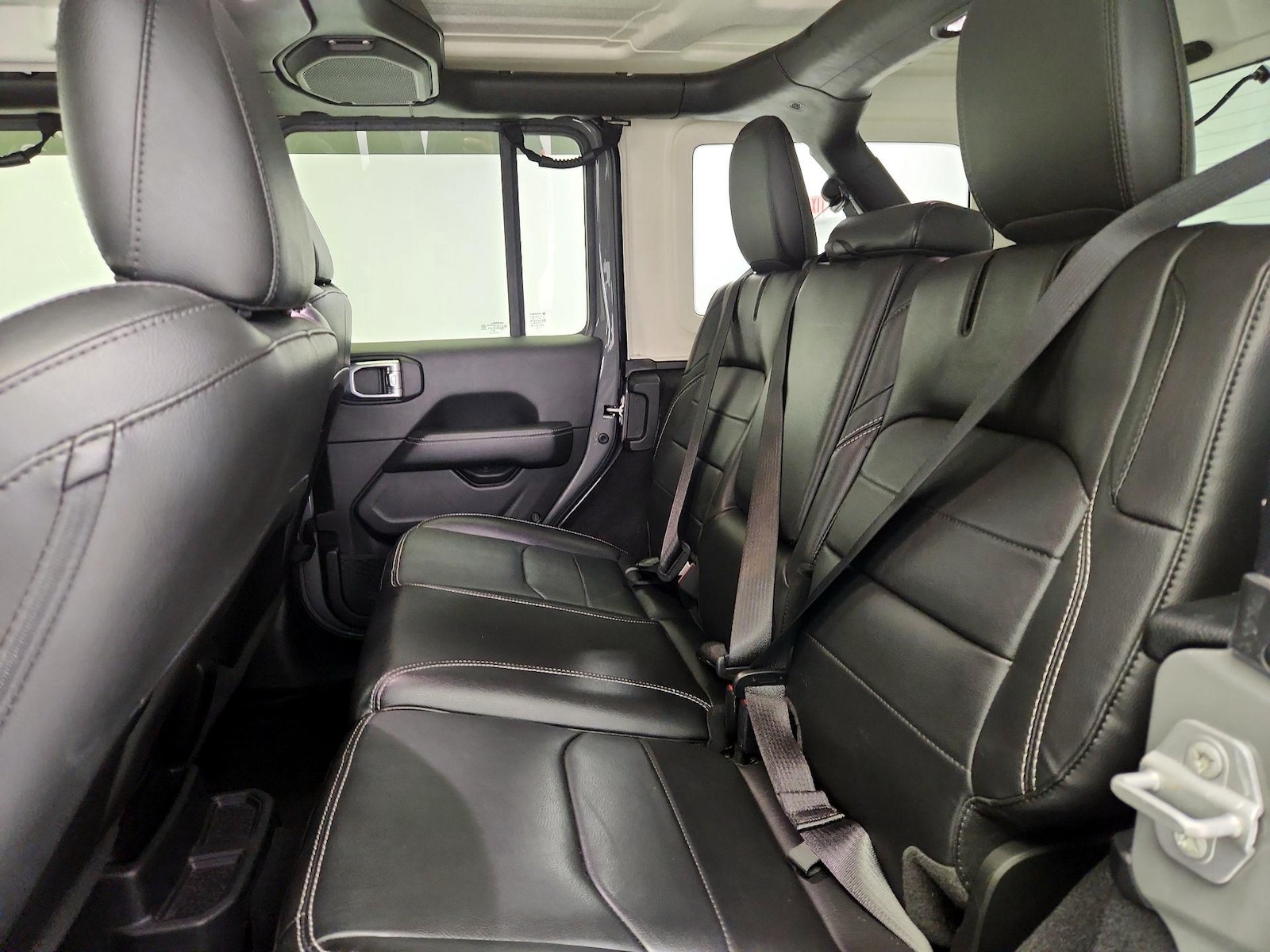 2022 Jeep Wrangler Unlimited Sahara 4XE - Photo 21
