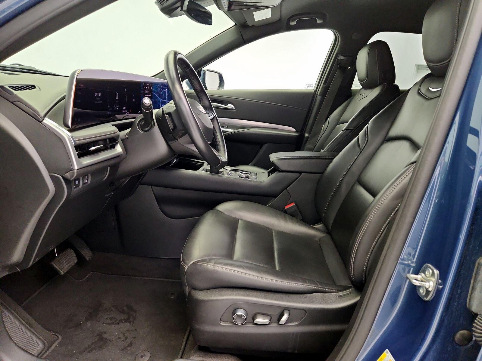 Power Seat(s) & Leather Seats