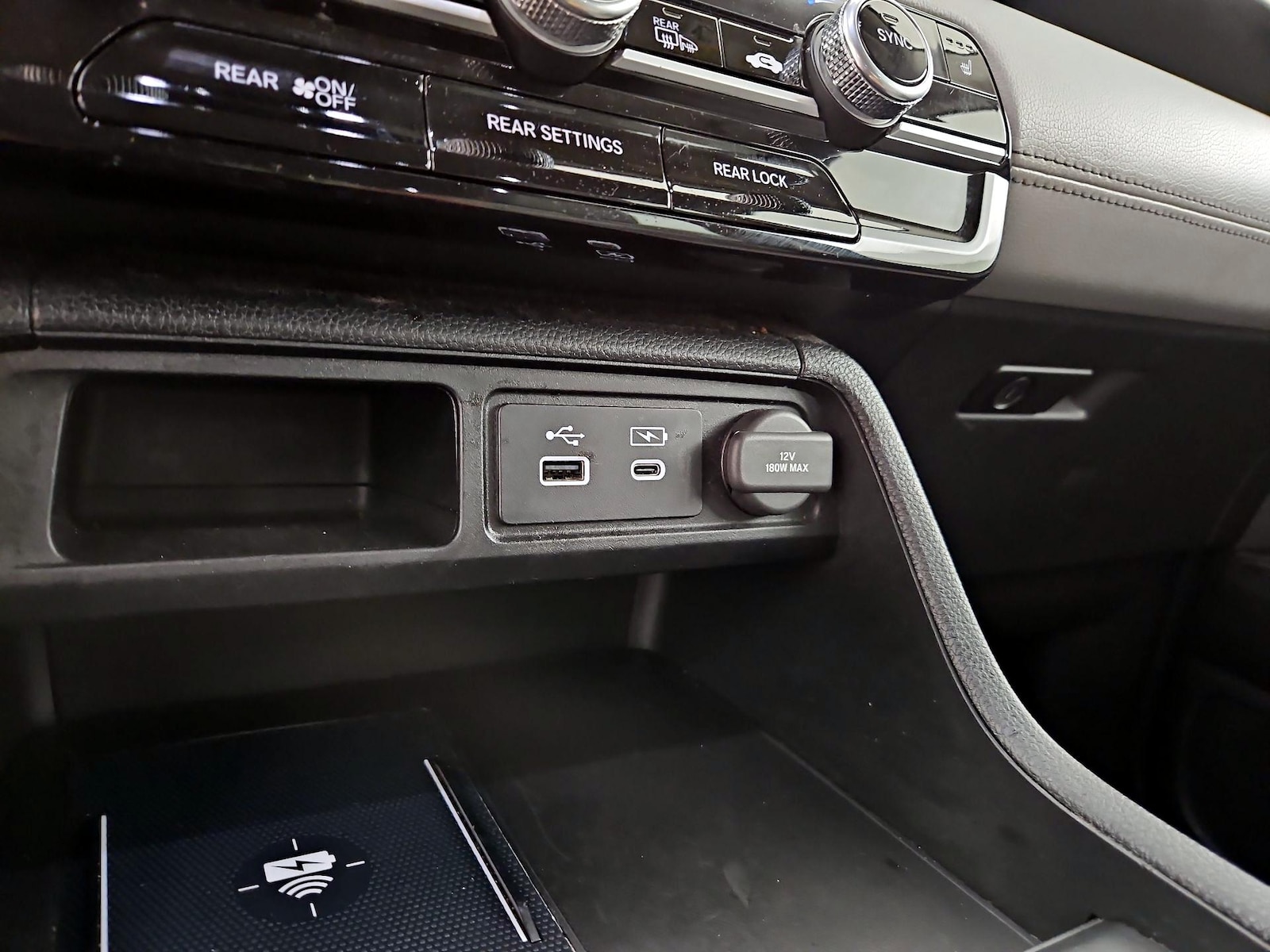 2024 Honda Pilot EX-L - Photo 20