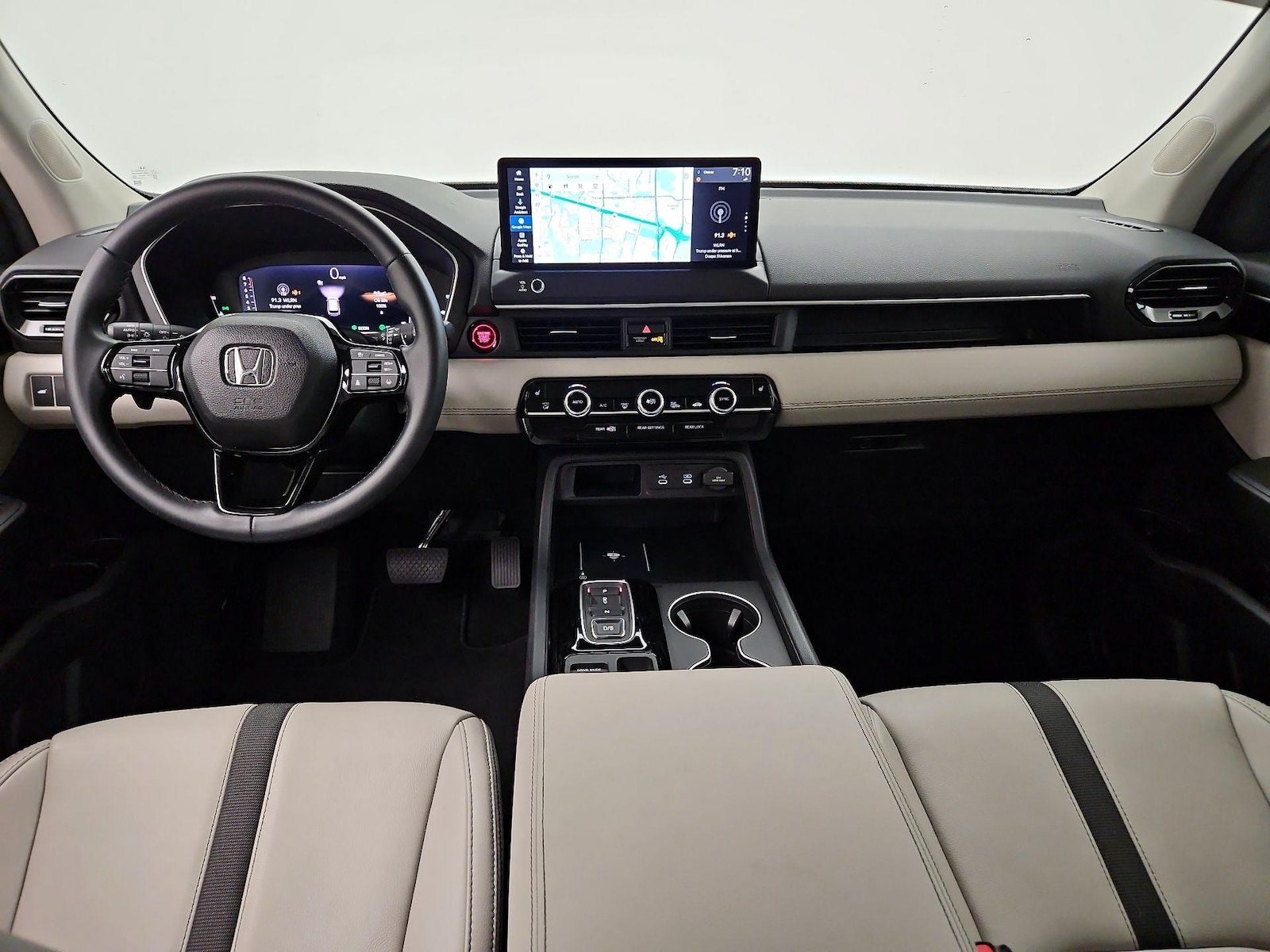 Apple CarPlay® & Android Auto™