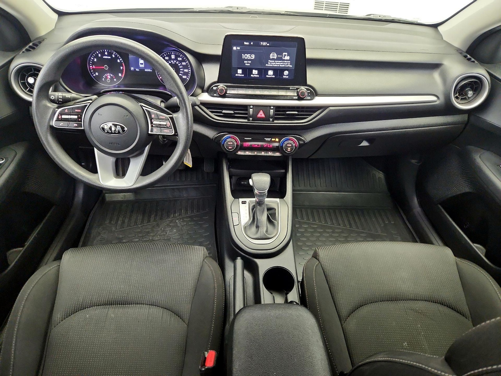 Apple CarPlay® & Android Auto™