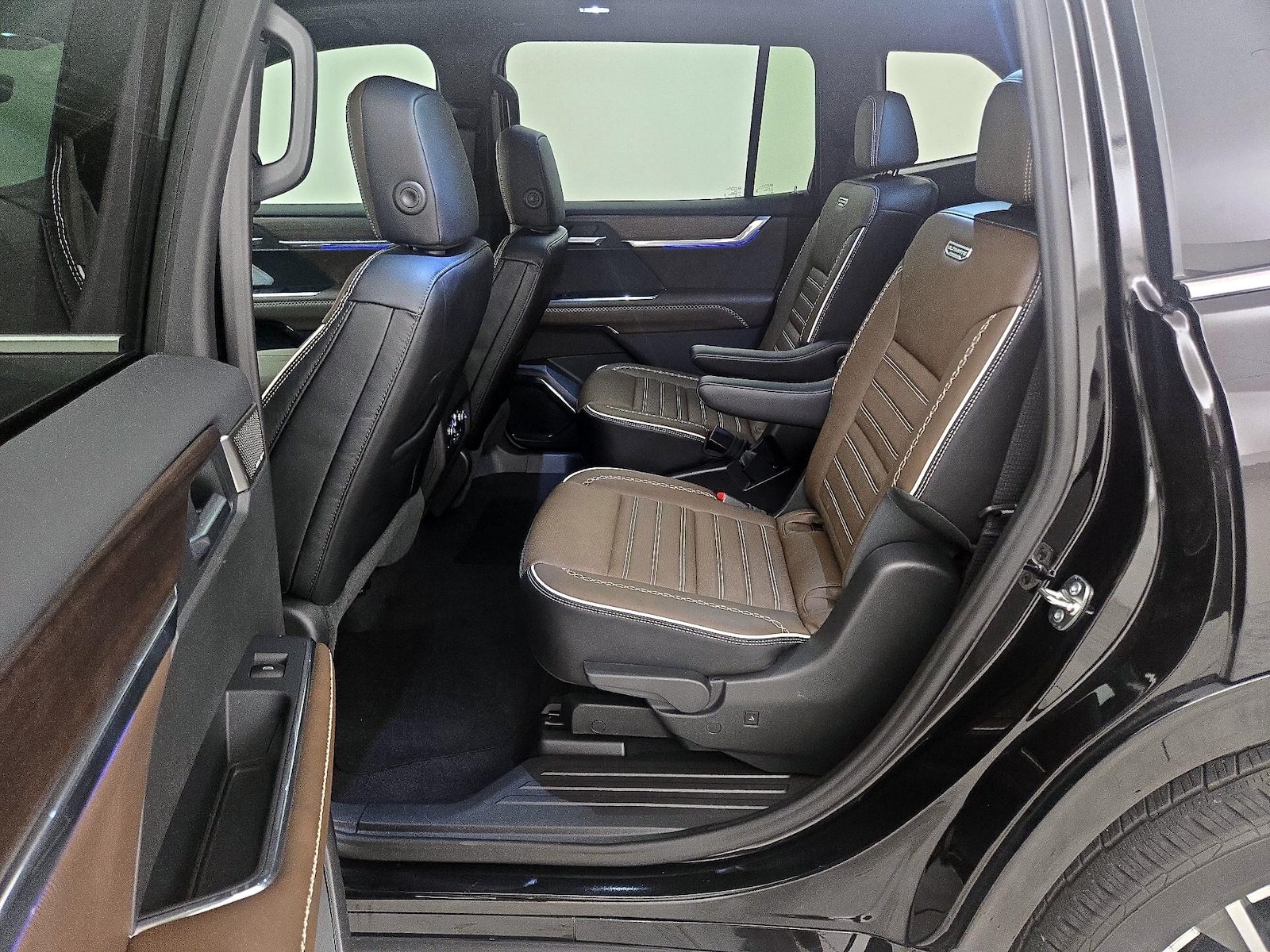 Rear Air Conditioning