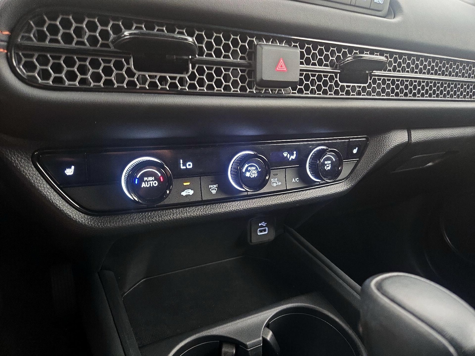 2024 Honda HR-V Sport - Photo 17