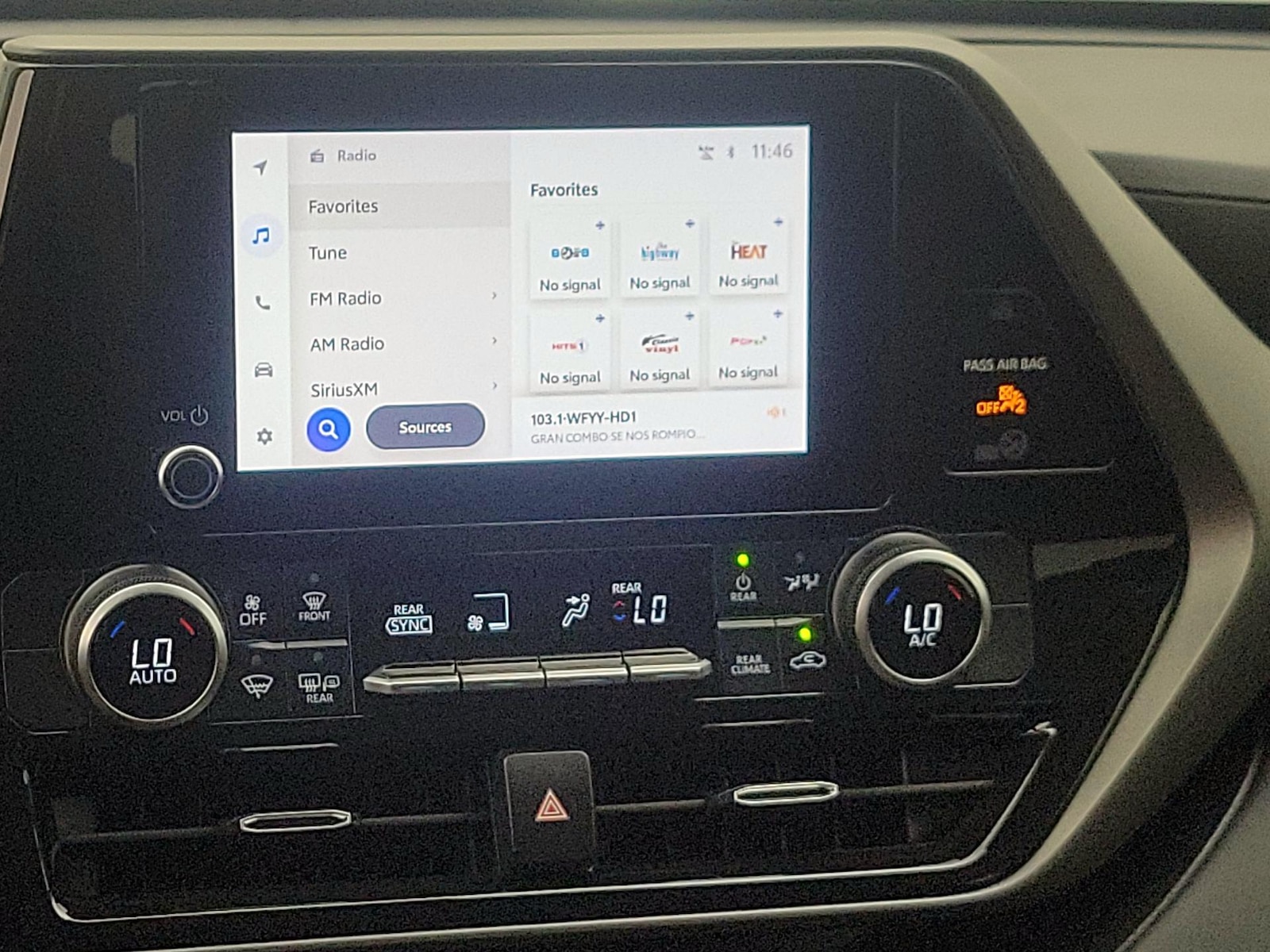 2024 Toyota Highlander Hybrid LE Nightshade, photo 16