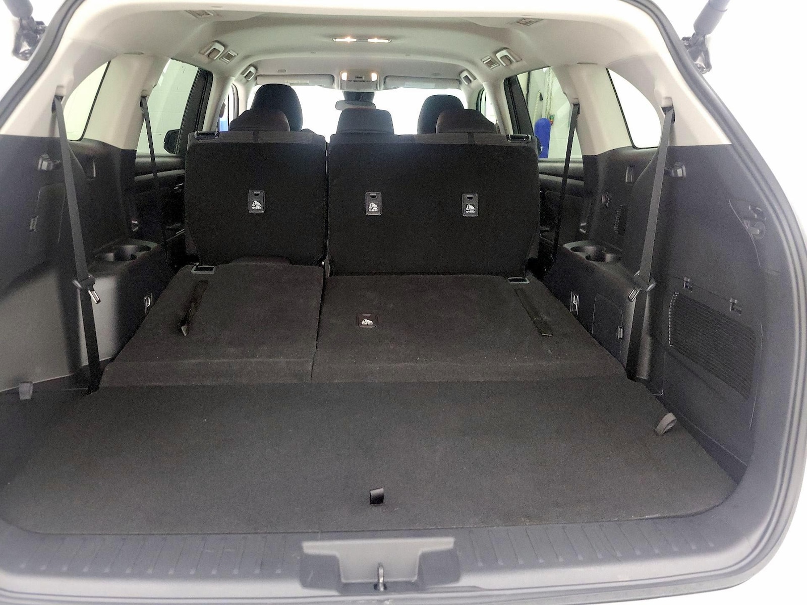 2024 Toyota Highlander Hybrid LE Nightshade, photo 23
