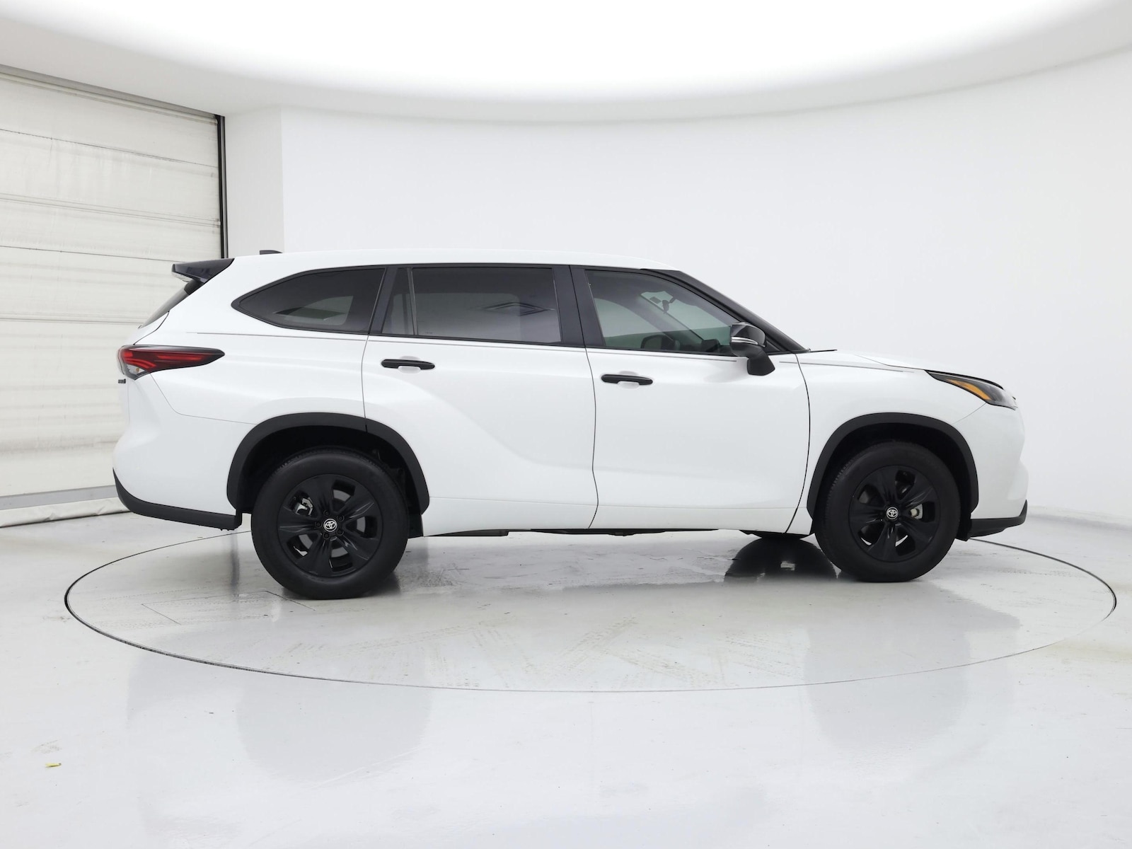 2024 Toyota Highlander Hybrid LE Nightshade, photo 8