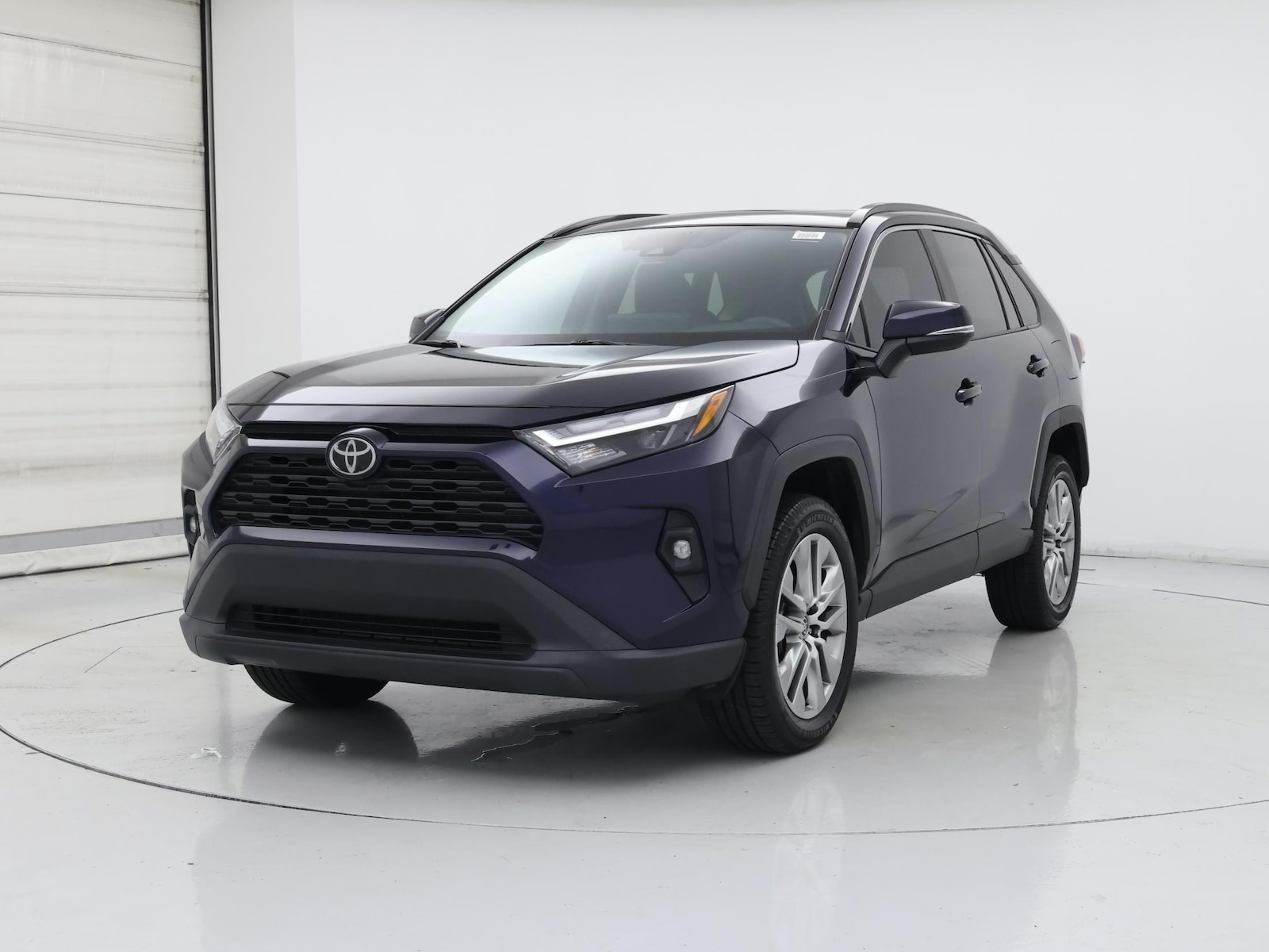 2023 Toyota RAV4 XLE Premium - Photo 5