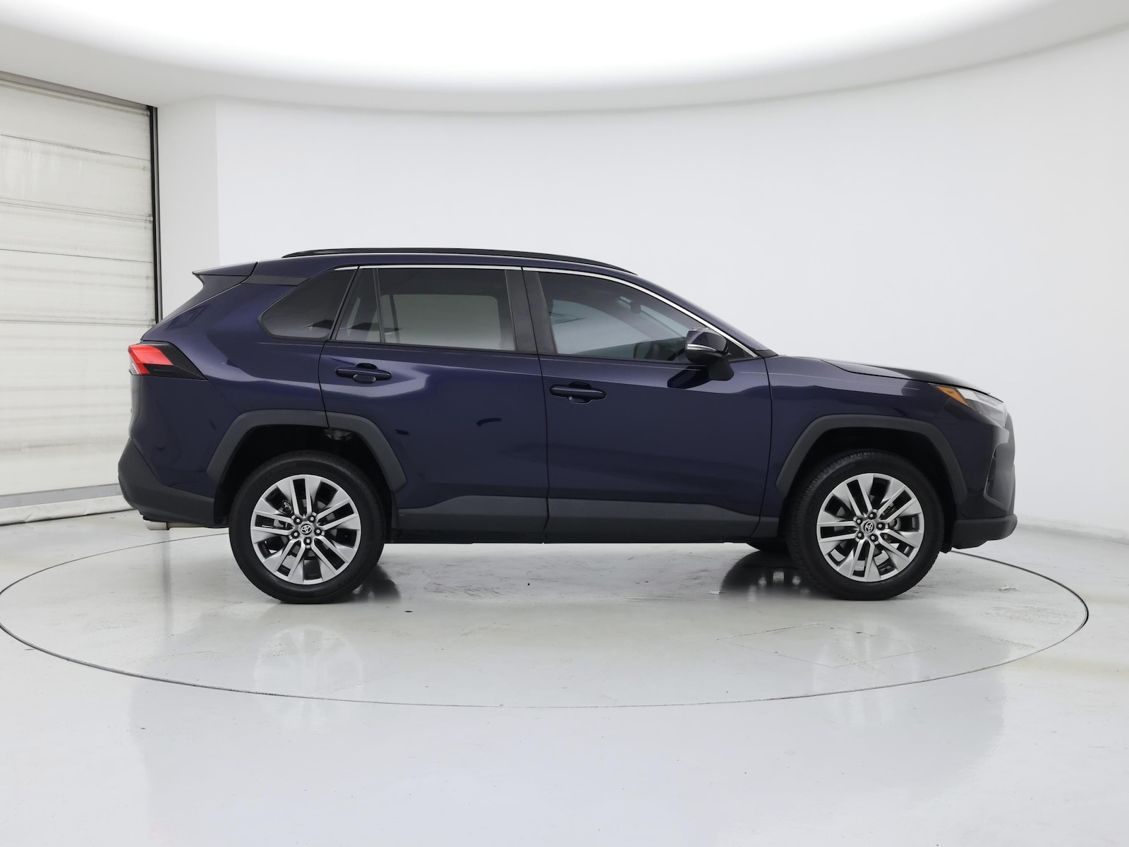 2023 Toyota RAV4 XLE Premium - Photo 8