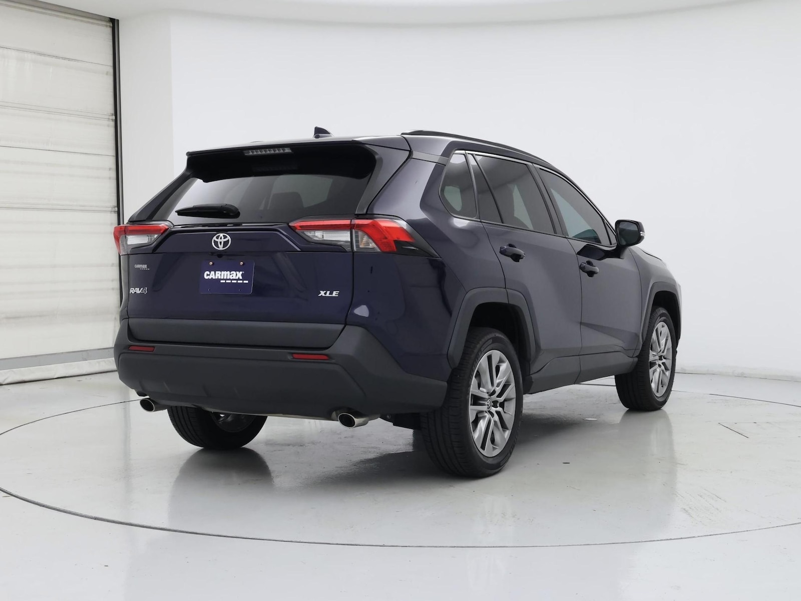 2023 Toyota RAV4 XLE Premium - Photo 9