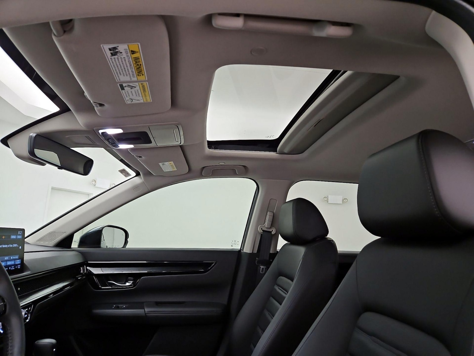 Sunroof(s) & Overhead Airbags
