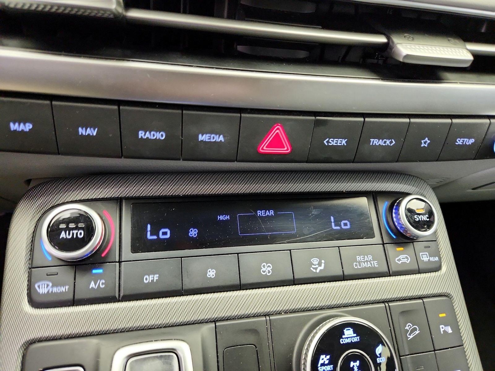2024 Hyundai Palisade SEL - Photo 18