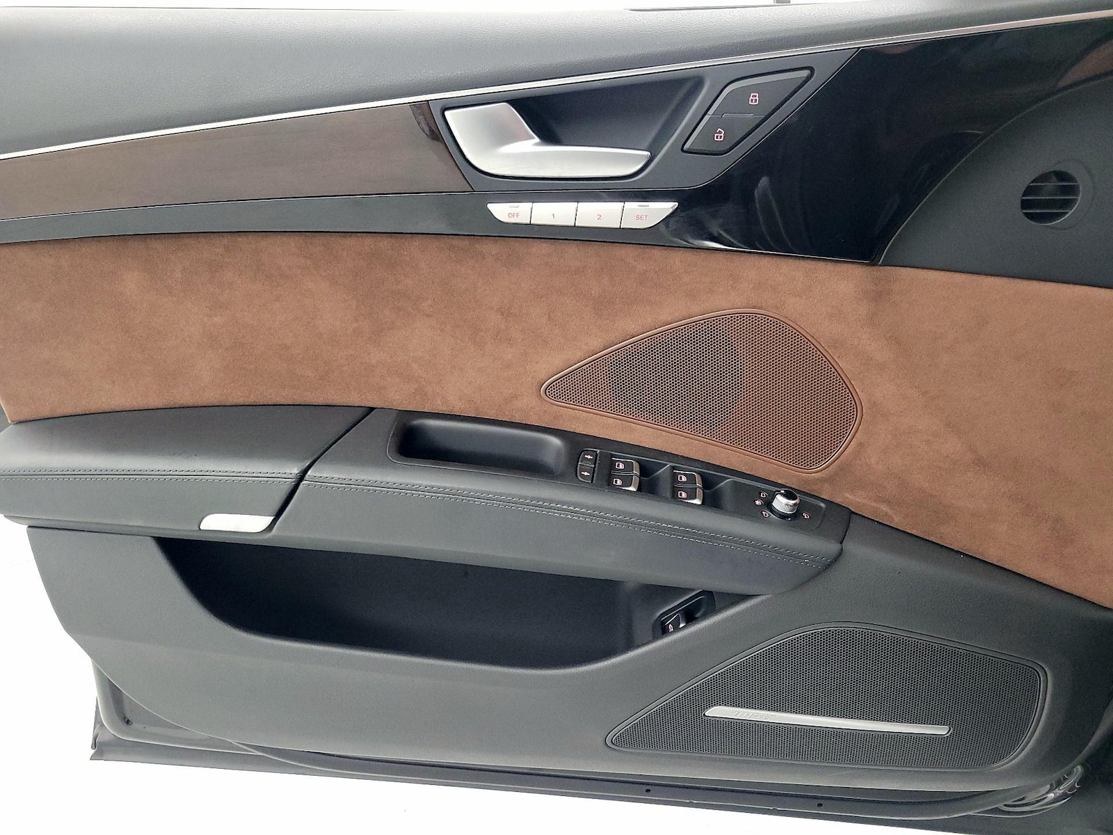 2016 Audi A8 Base - Photo 13