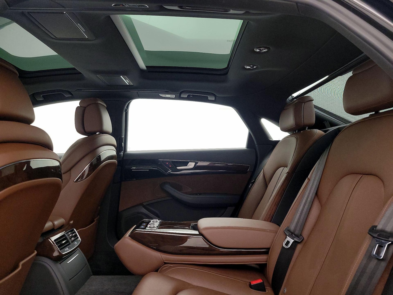 2016 Audi A8 Base - Photo 25