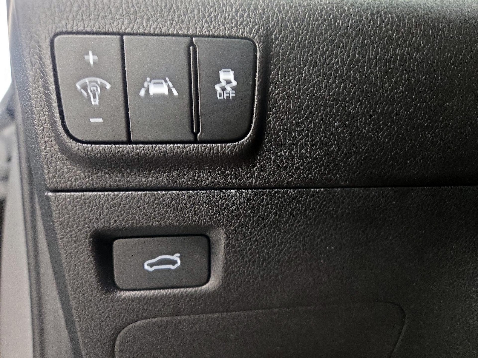 2024 Kia K5 GT-Line - Photo 14