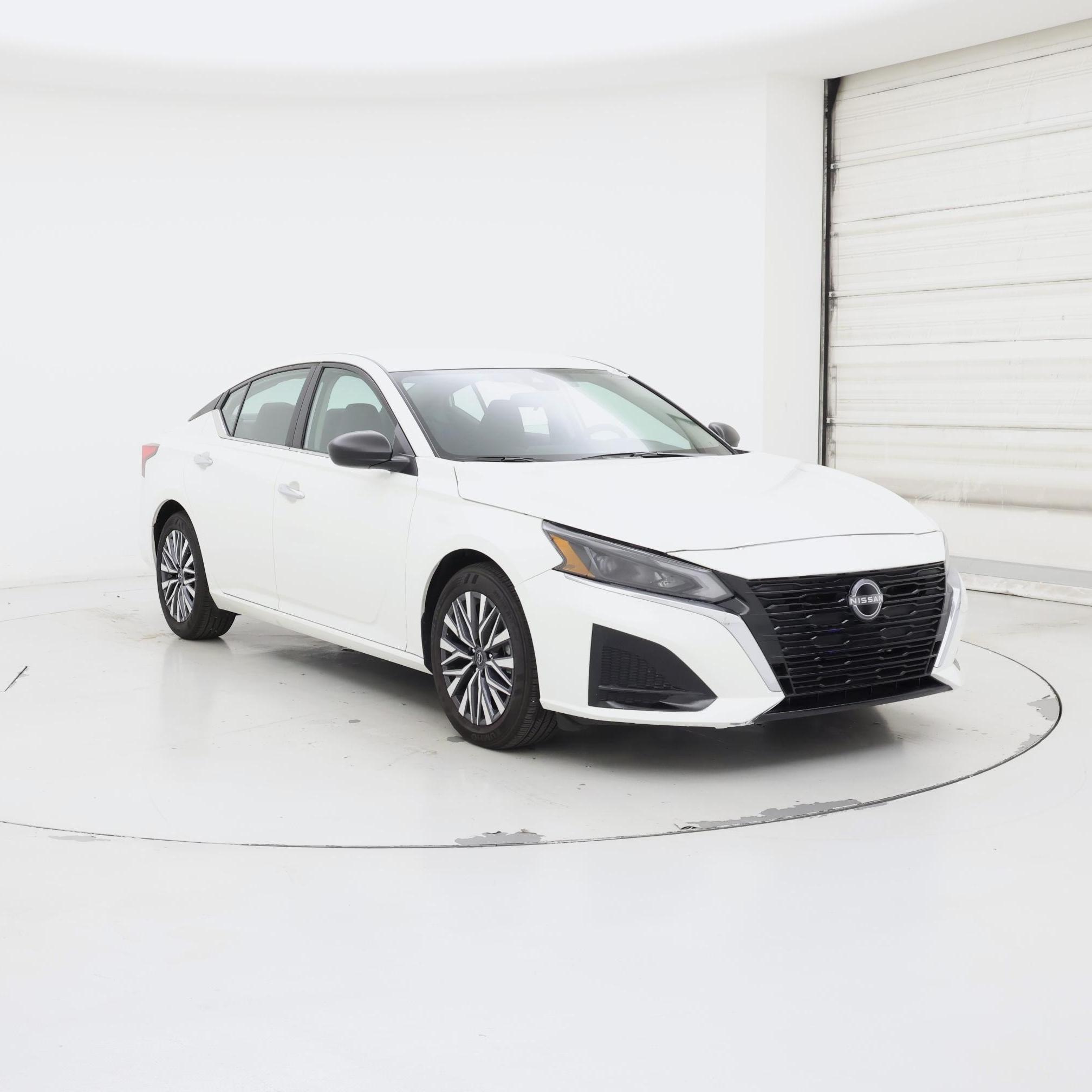  2025 Nissan Altima 2.5 SV FWD   