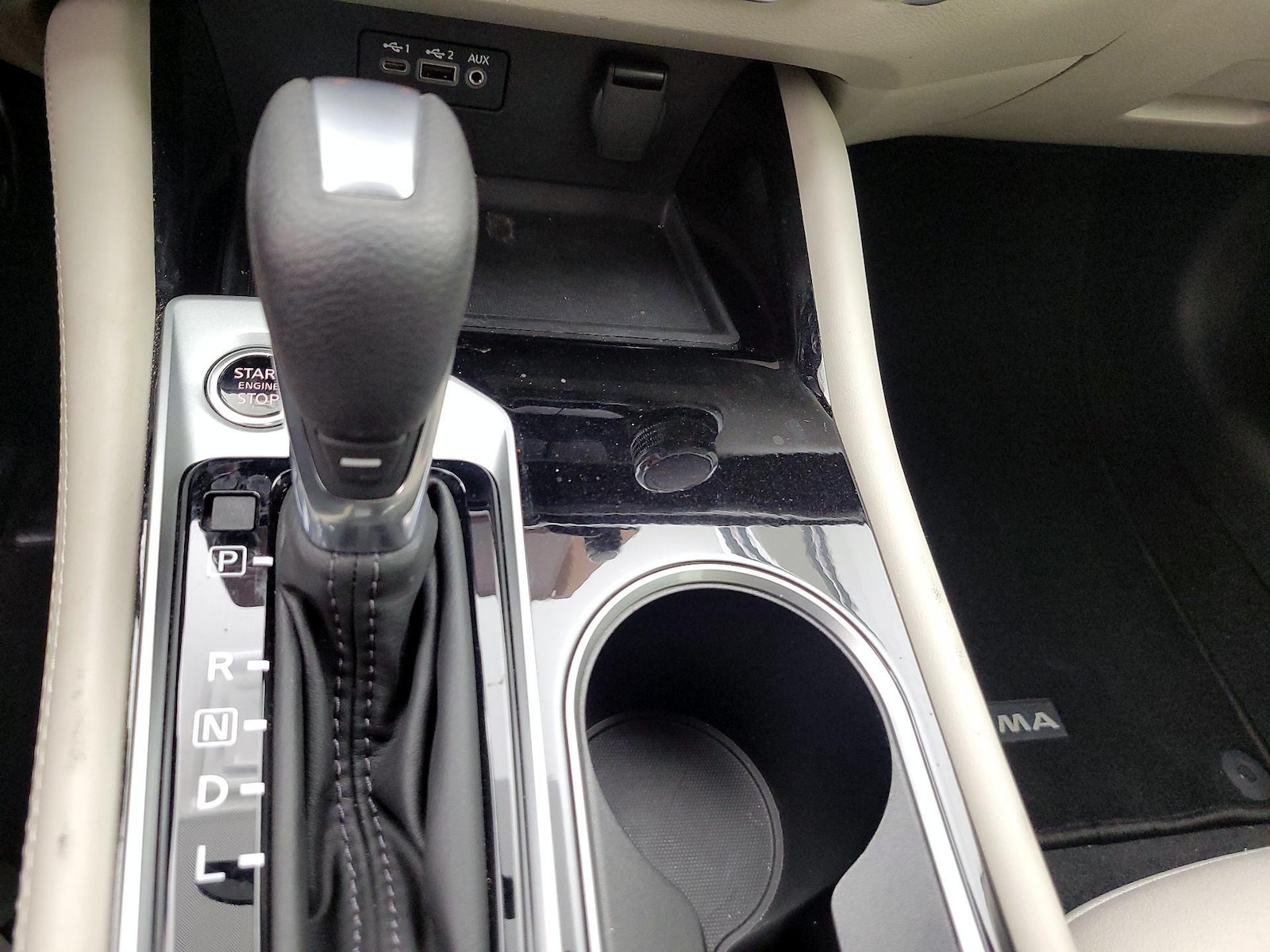 2023 Nissan Altima SV - Photo 18