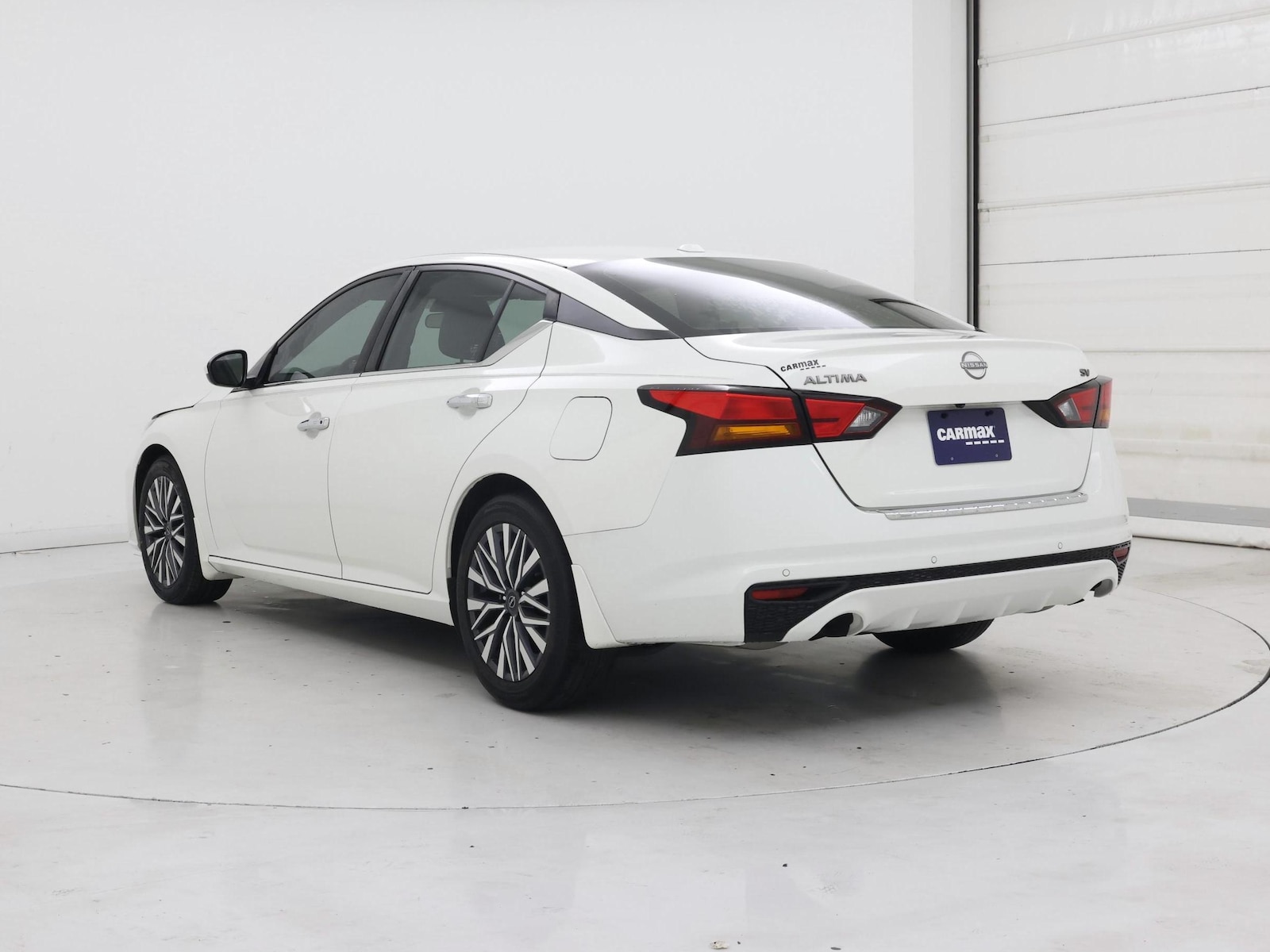2023 Nissan Altima SV - Photo 3