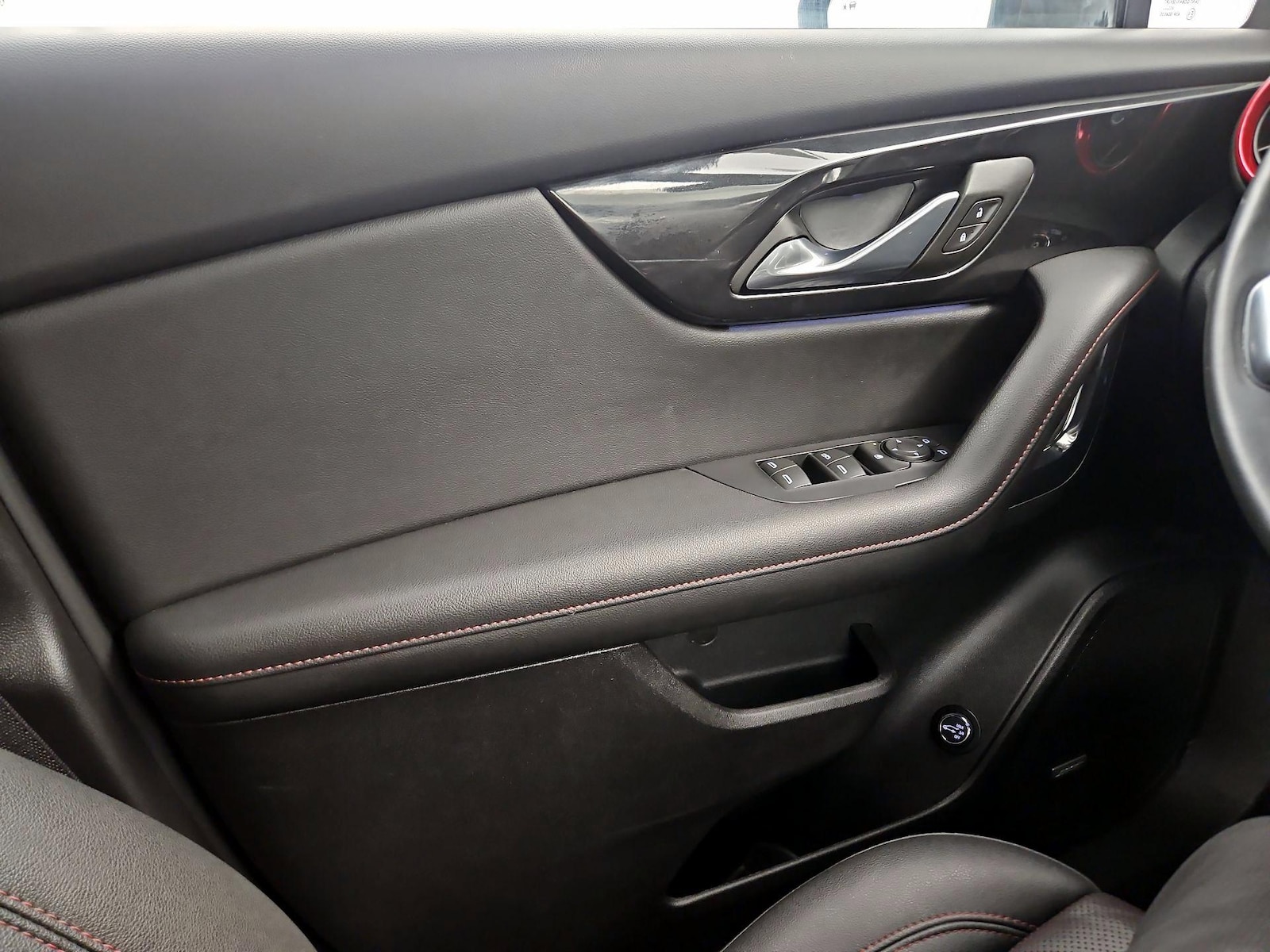 2025 Chevrolet Blazer RS - Photo 11