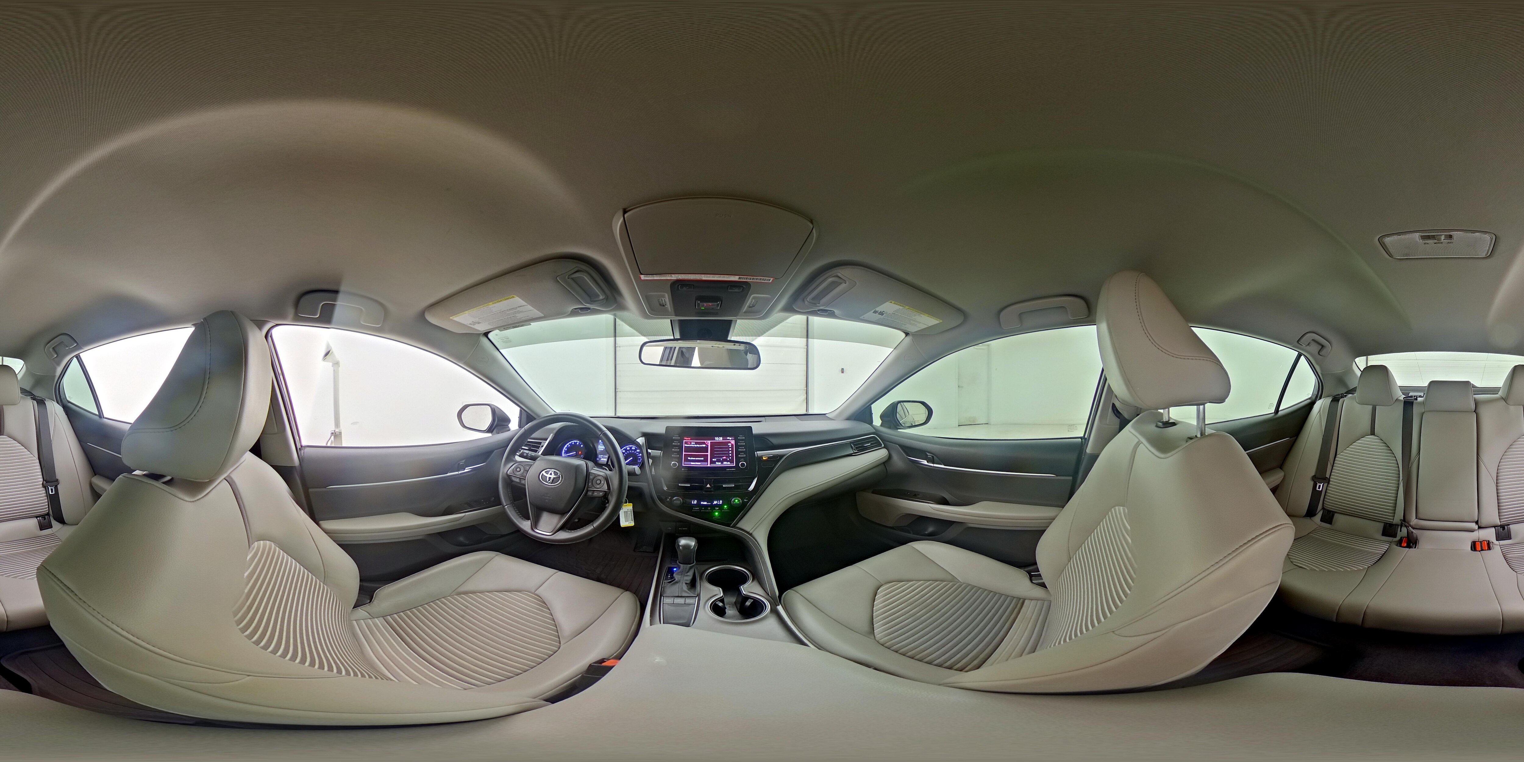 2022 Toyota Camry SE - Photo 24