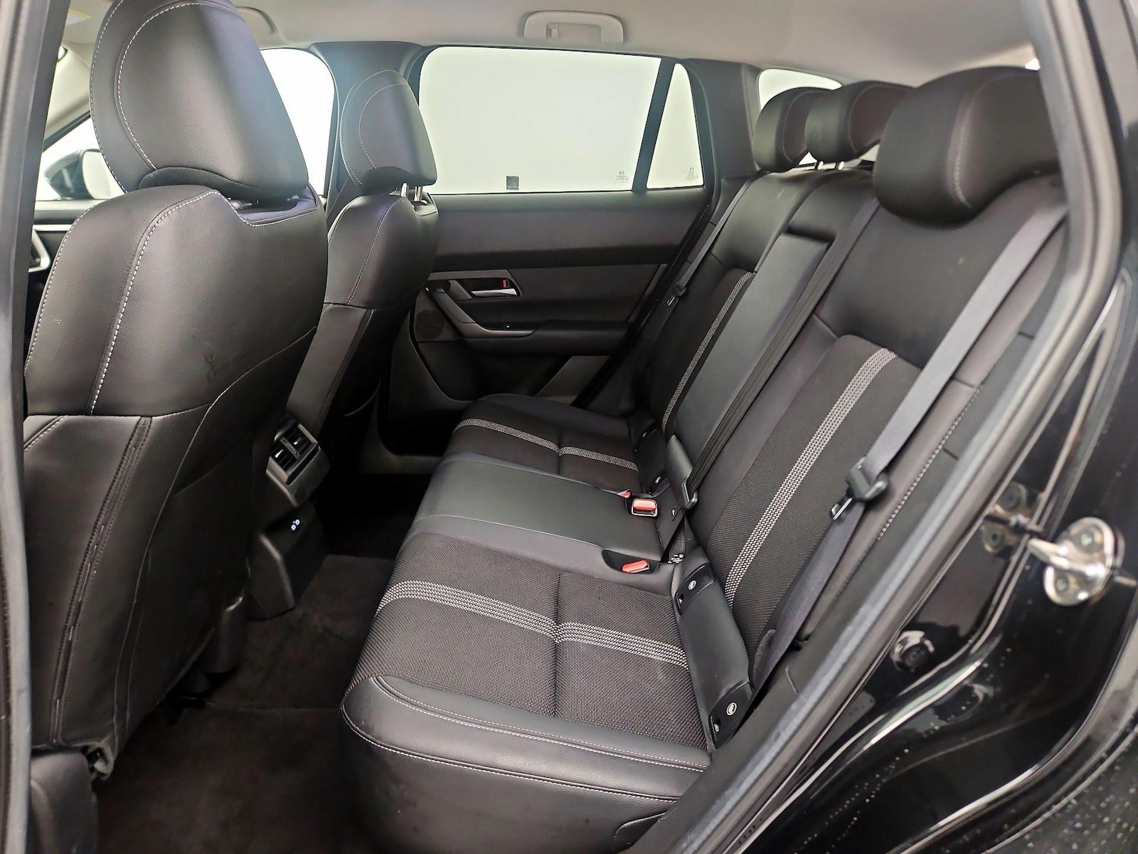 2025 Mazda CX-50 Preferred - Photo 18