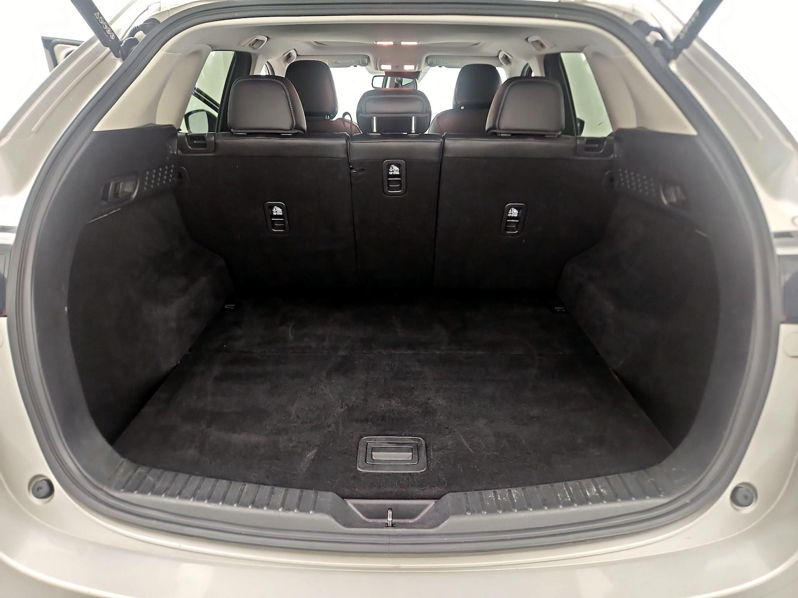 2025 Mazda CX-5 S Preferred package - Photo 19