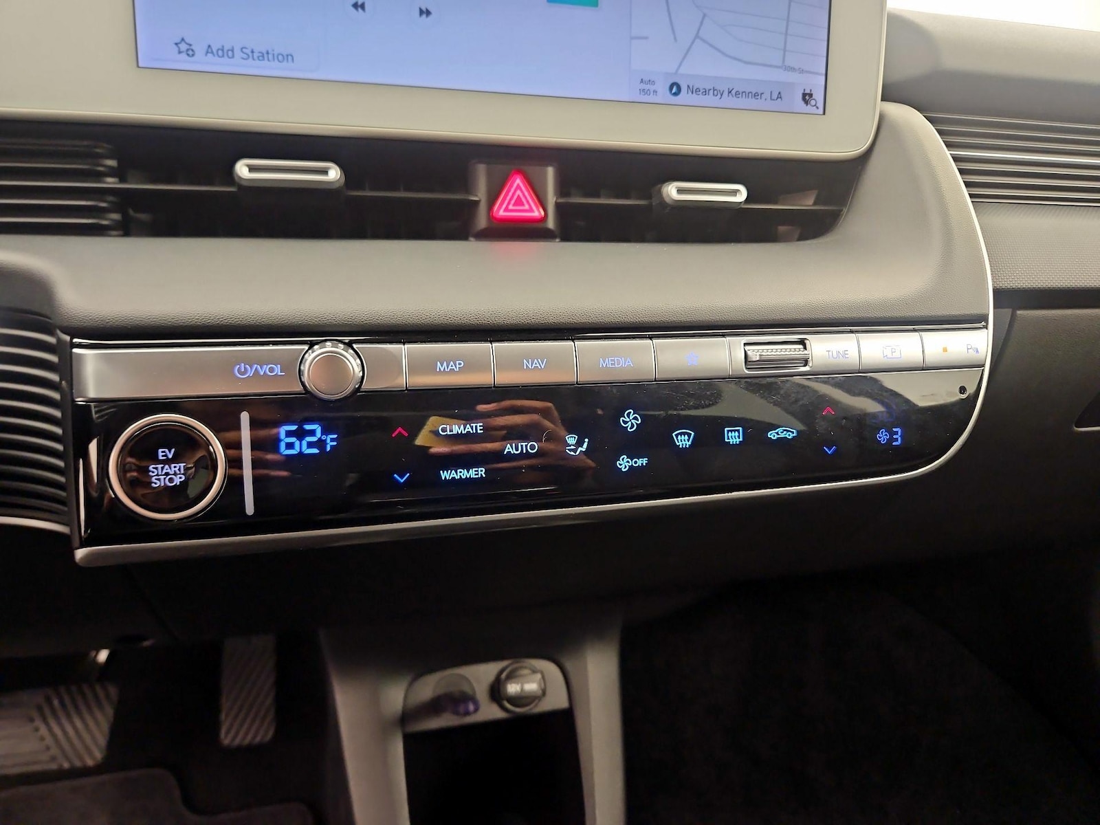 2024 Hyundai IONIQ 5 SEL - Photo 17