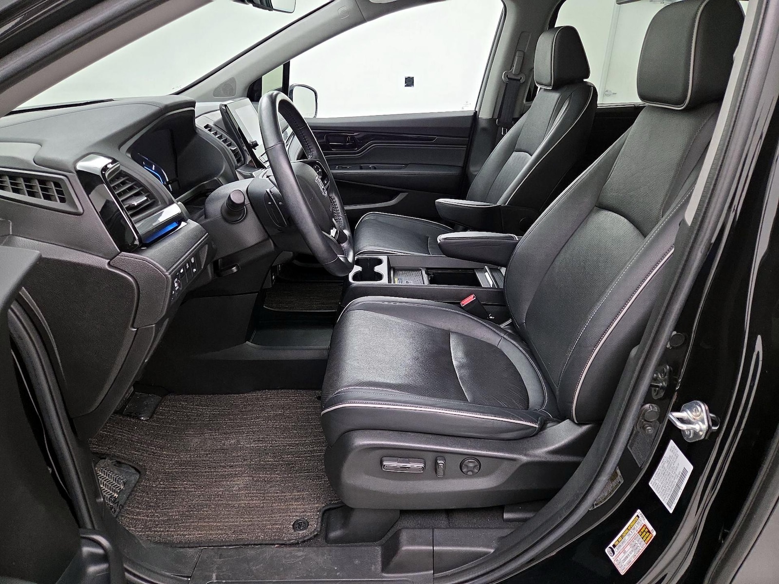 2023 Honda Odyssey Elite - Photo 12