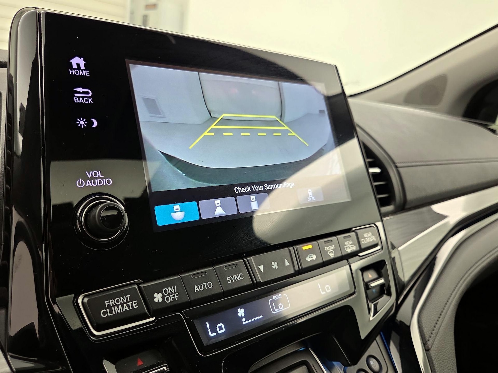 2023 Honda Odyssey Elite - Photo 16