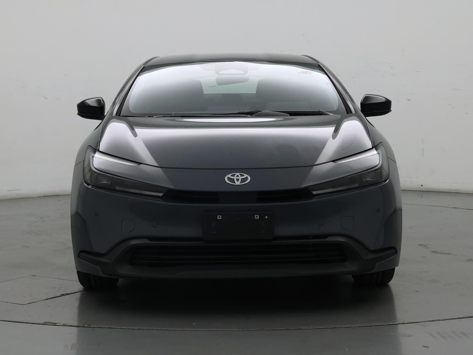 2025 Toyota Prius LE - Photo 6