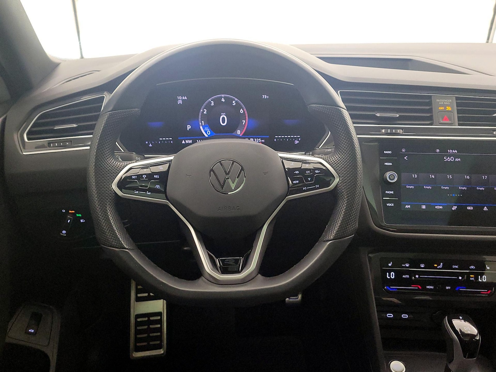 2024 Volkswagen Tiguan SE R-LINE BLACK - Photo 11