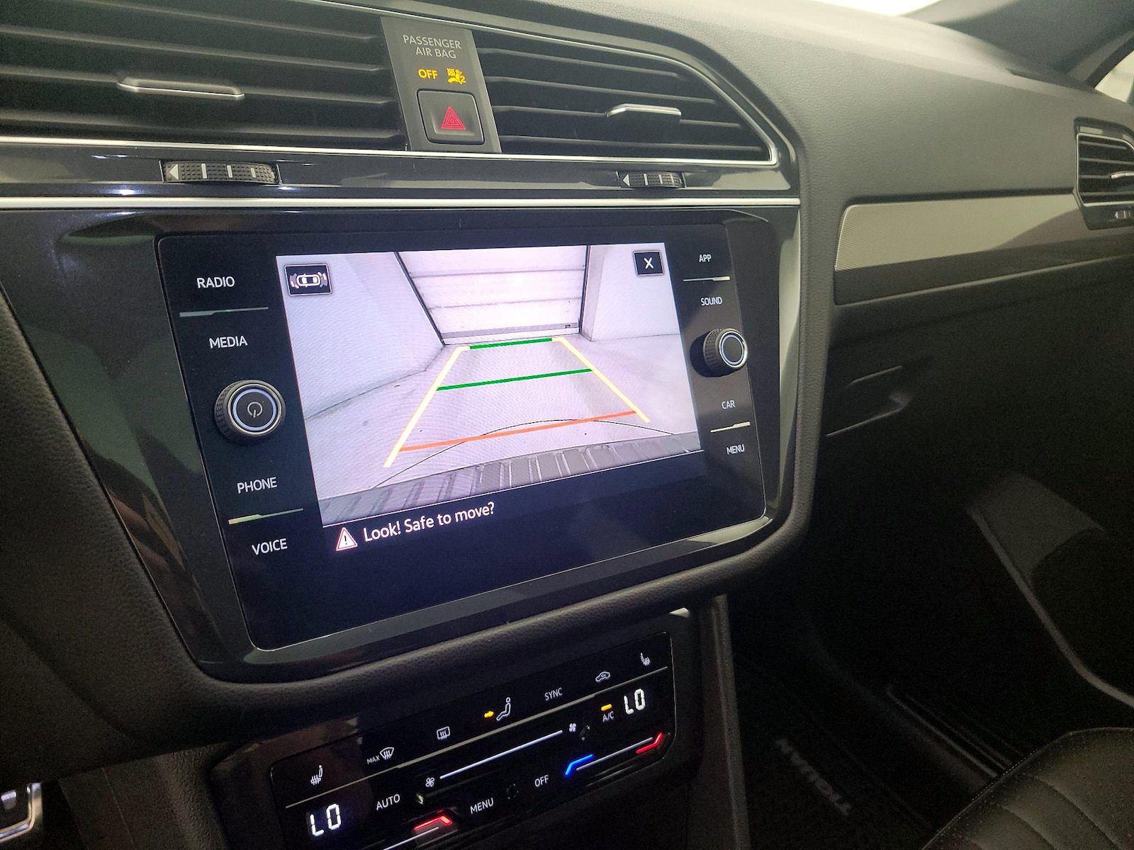 2024 Volkswagen Tiguan SE R-LINE BLACK - Photo 15