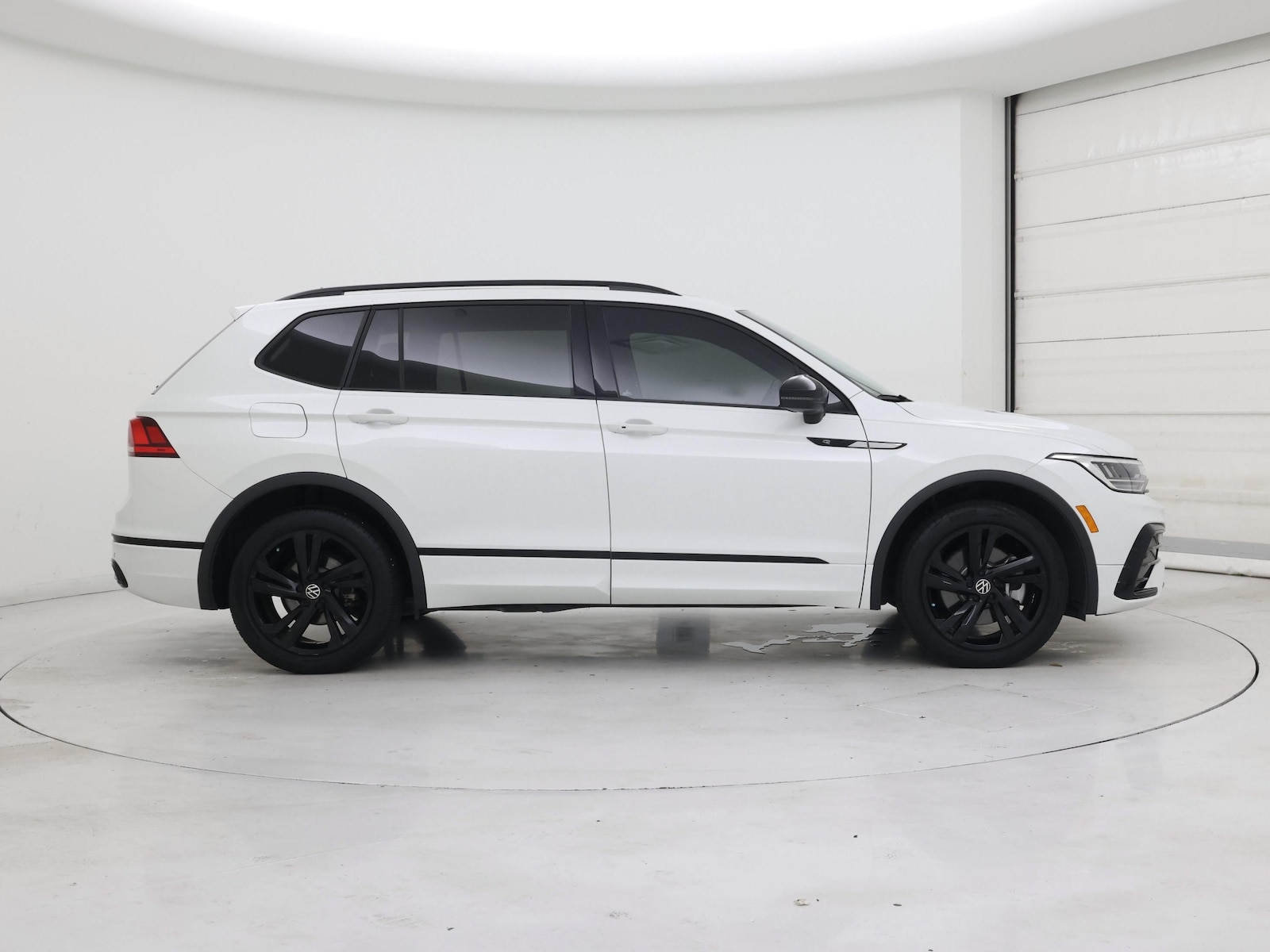 2024 Volkswagen Tiguan SE R-LINE BLACK - Photo 8
