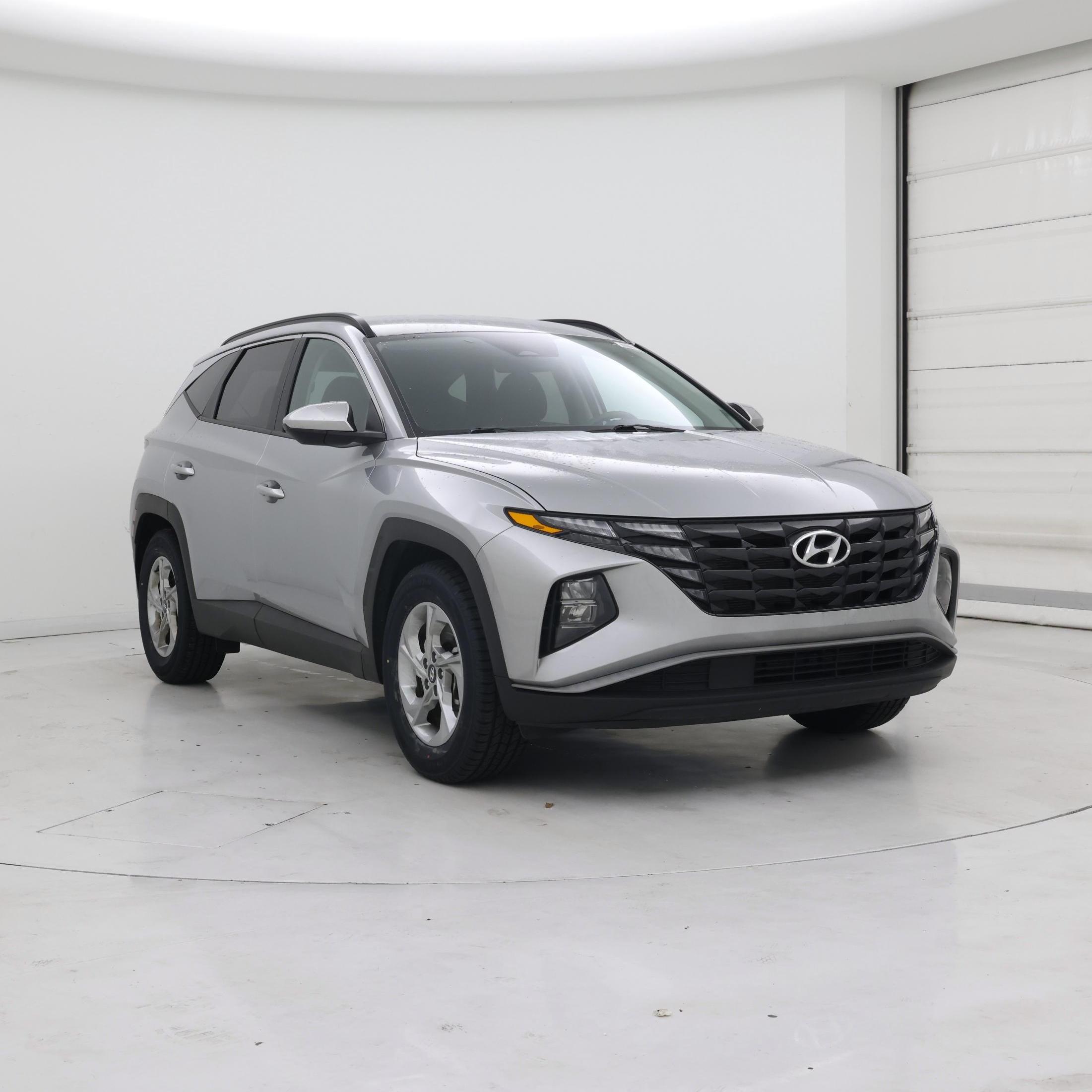 Silver 2024 Hyundai Tucson SUV / Crossover Front-Wheel Drive Automatic