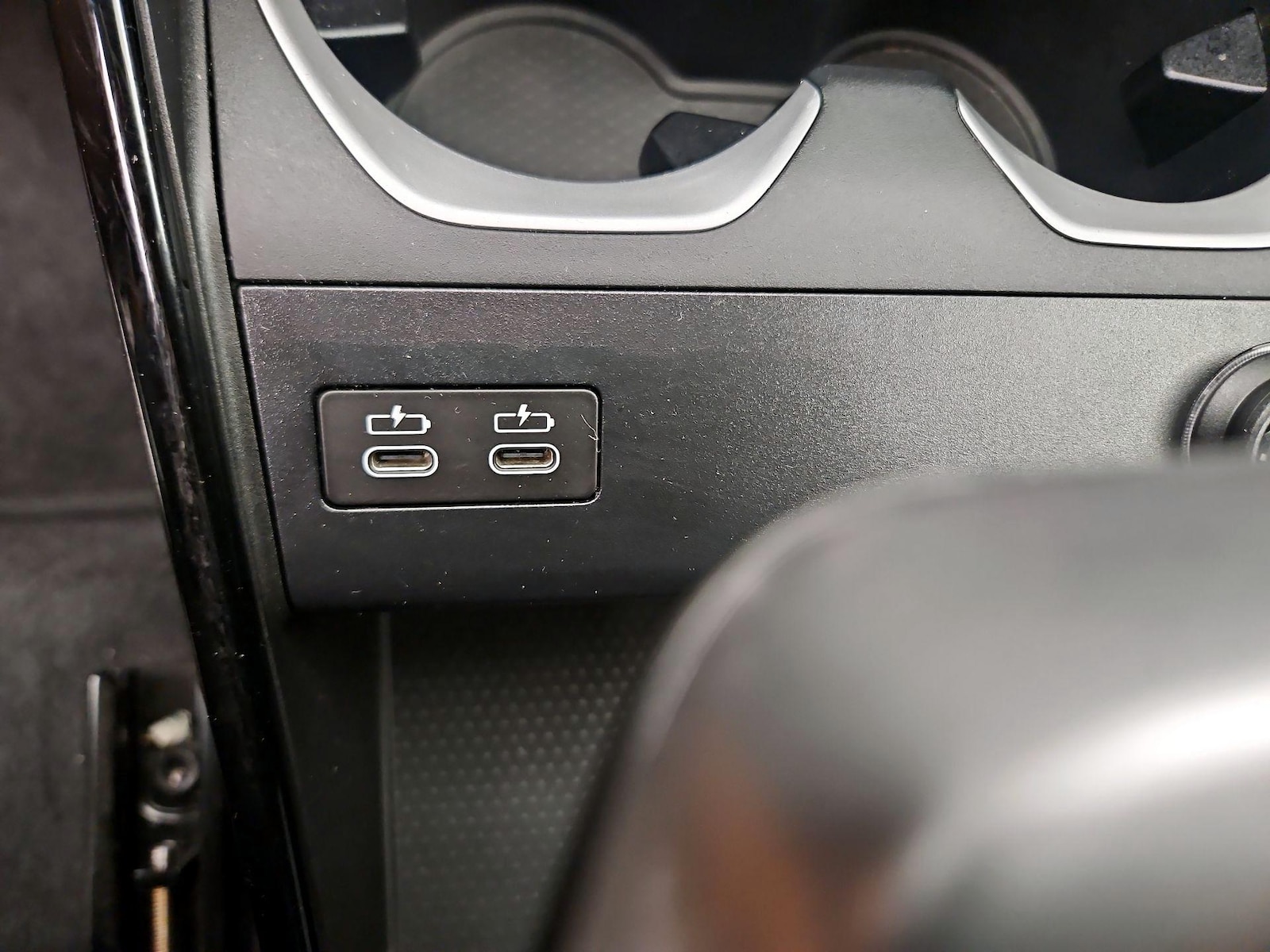 2026 BMW X1 28i - Photo 18