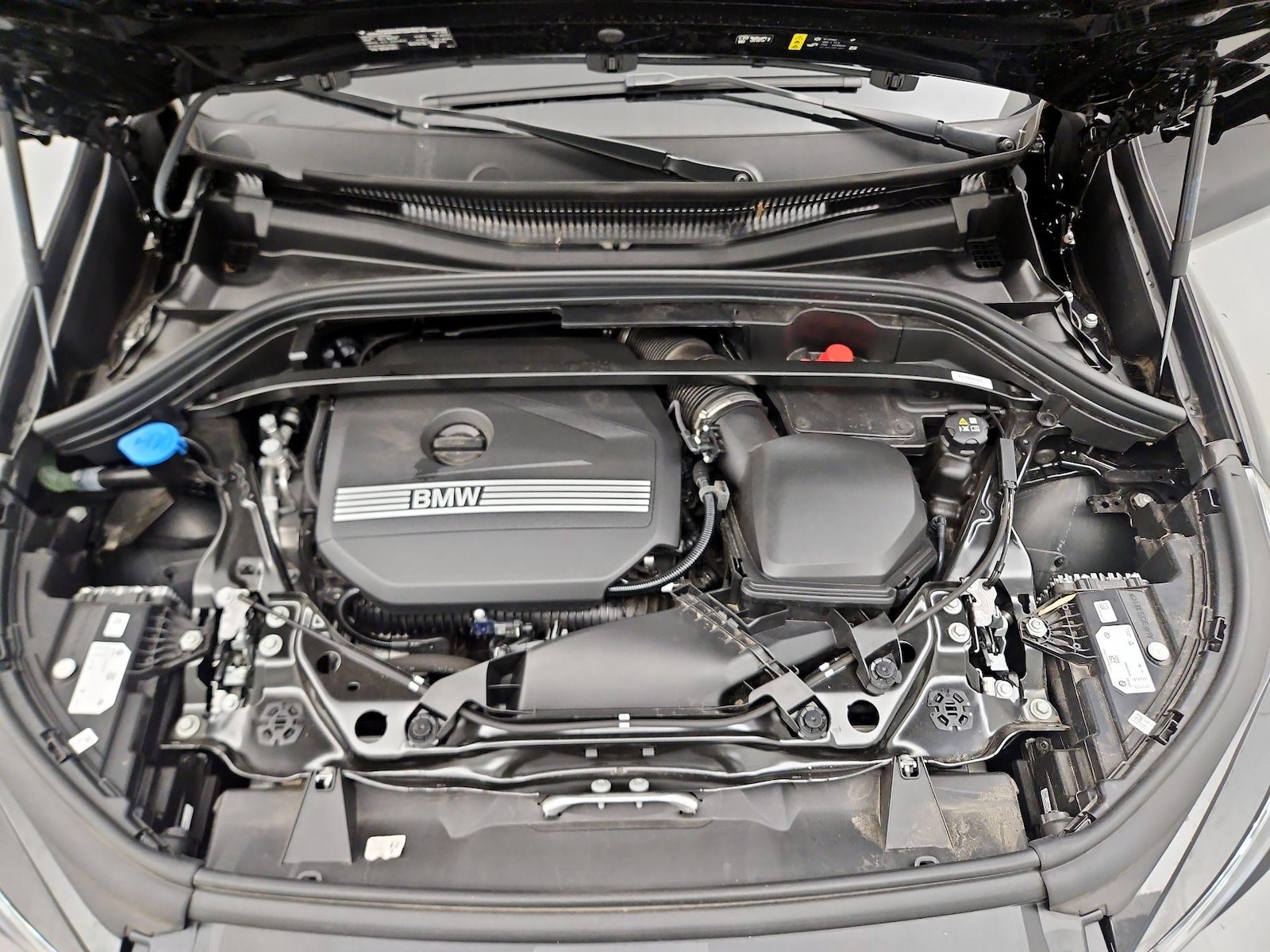 2026 BMW X1 28i - Photo 21