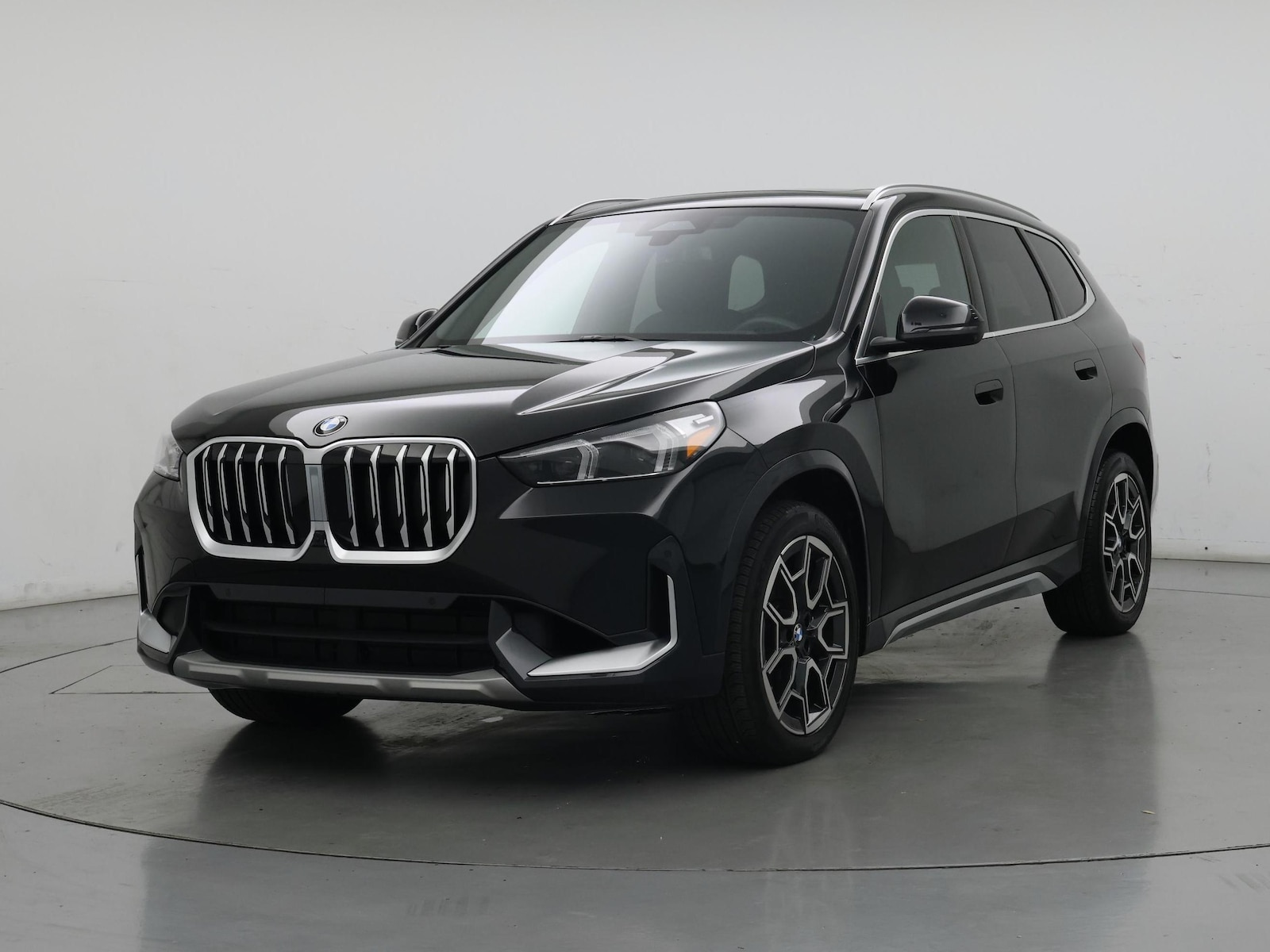 2026 BMW X1 28i - Photo 5