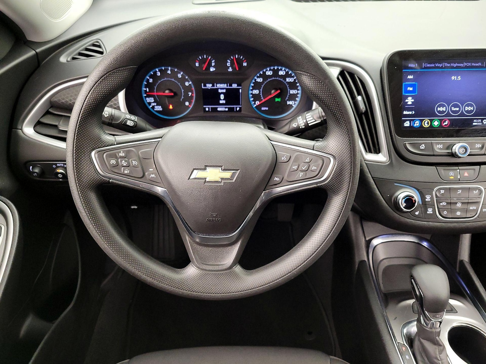 2025 Chevrolet Malibu 1LT - Photo 11