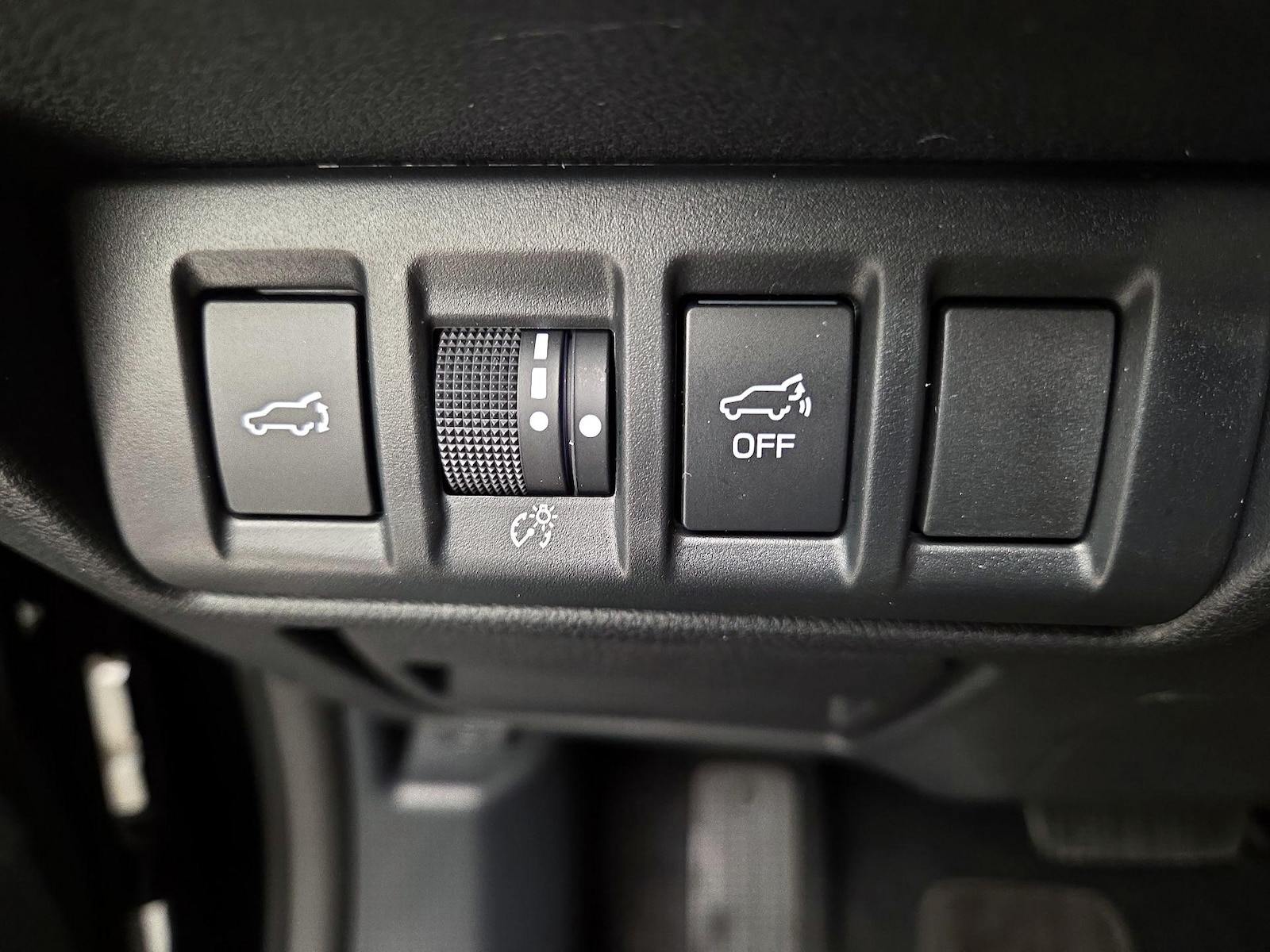 2024 Subaru Outback Limited - Photo 14