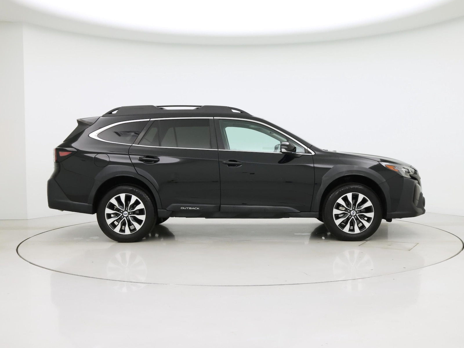 2024 Subaru Outback Limited - Photo 8