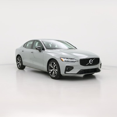 2025 Volvo S60 B5 Plus