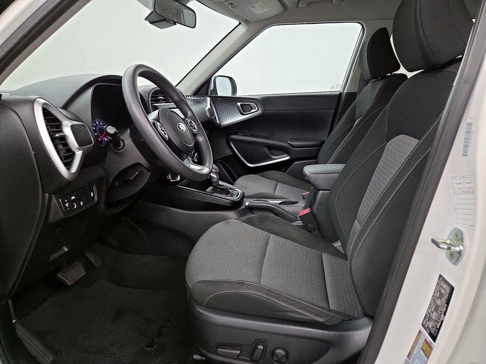 Power Seat(s) & Side Airbags
