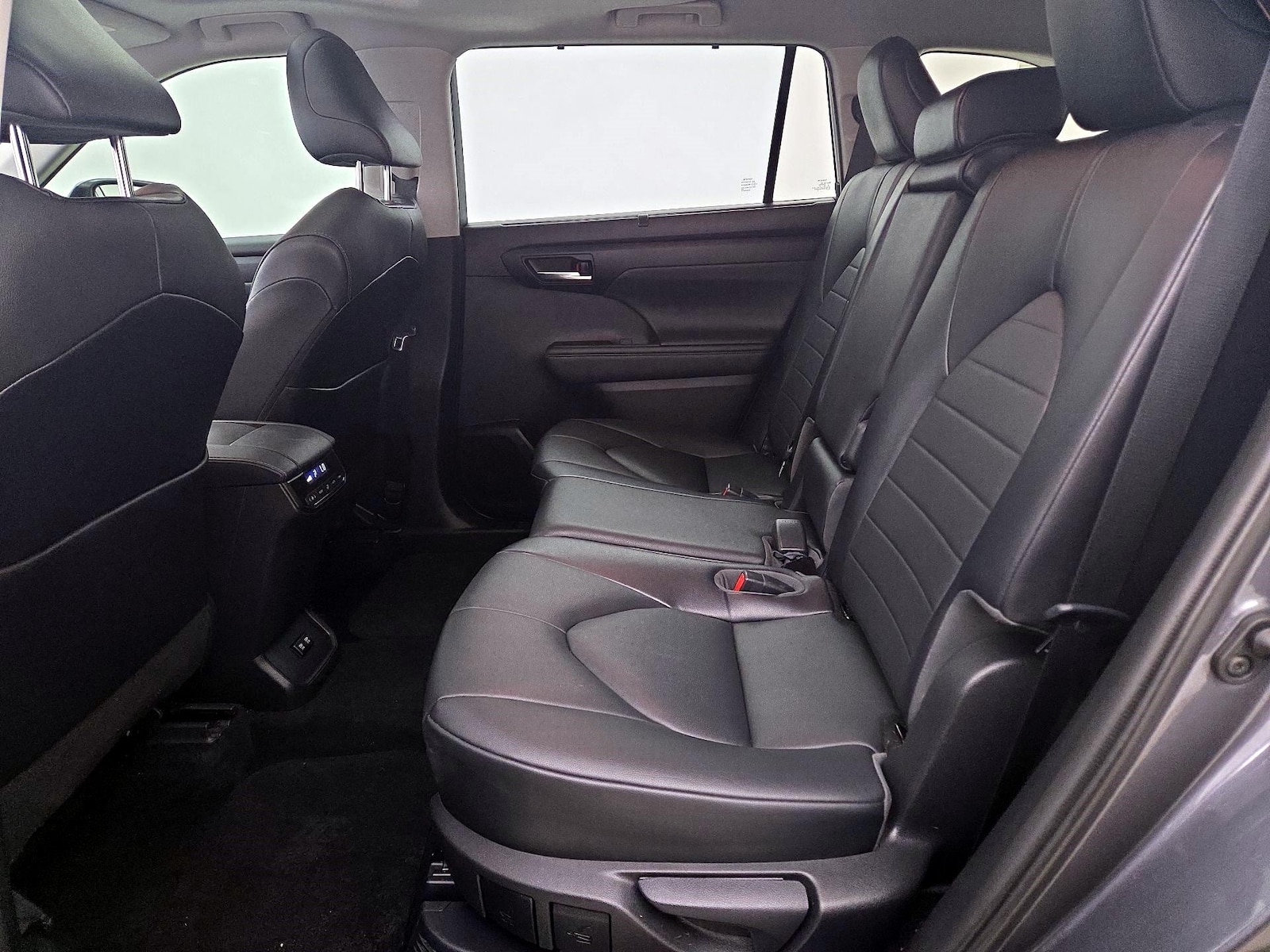 Rear Air Conditioning