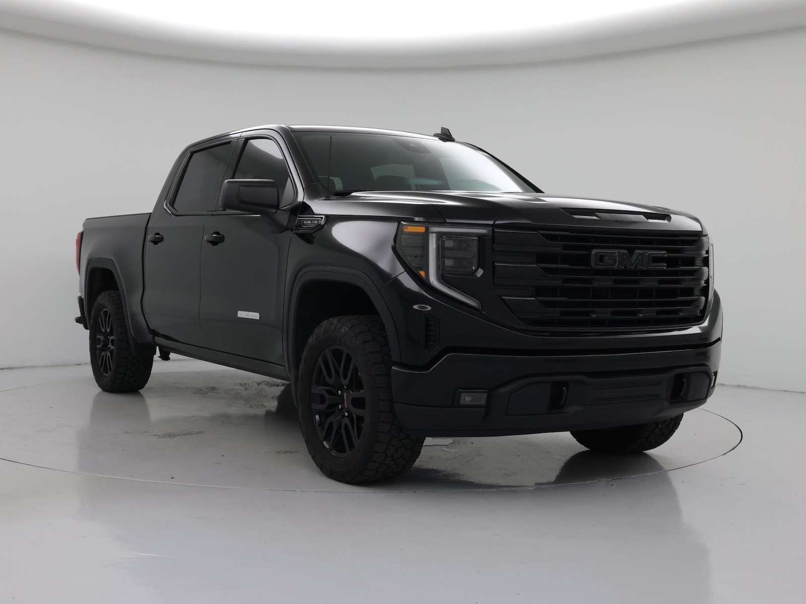 2024 GMC Sierra 1500 Elevation - Photo 2