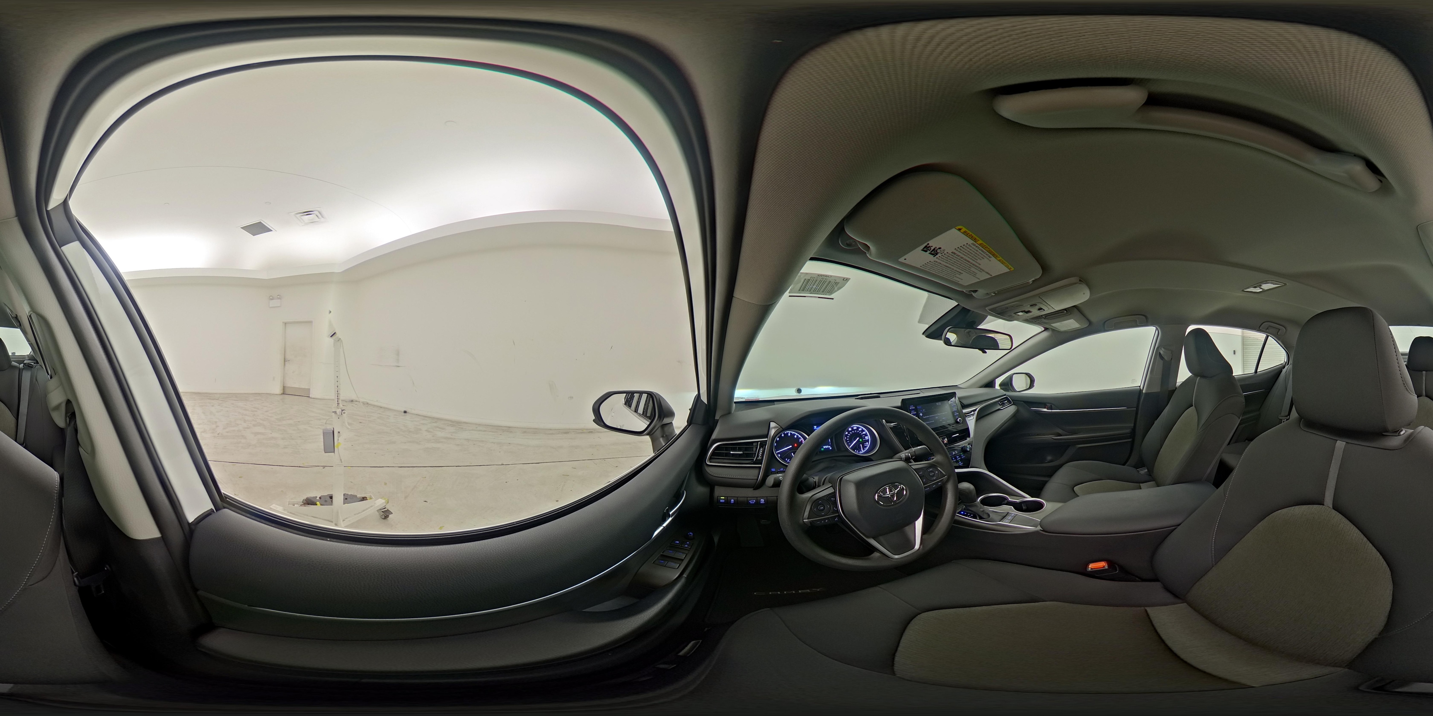 2024 Toyota Camry LE - Photo 25