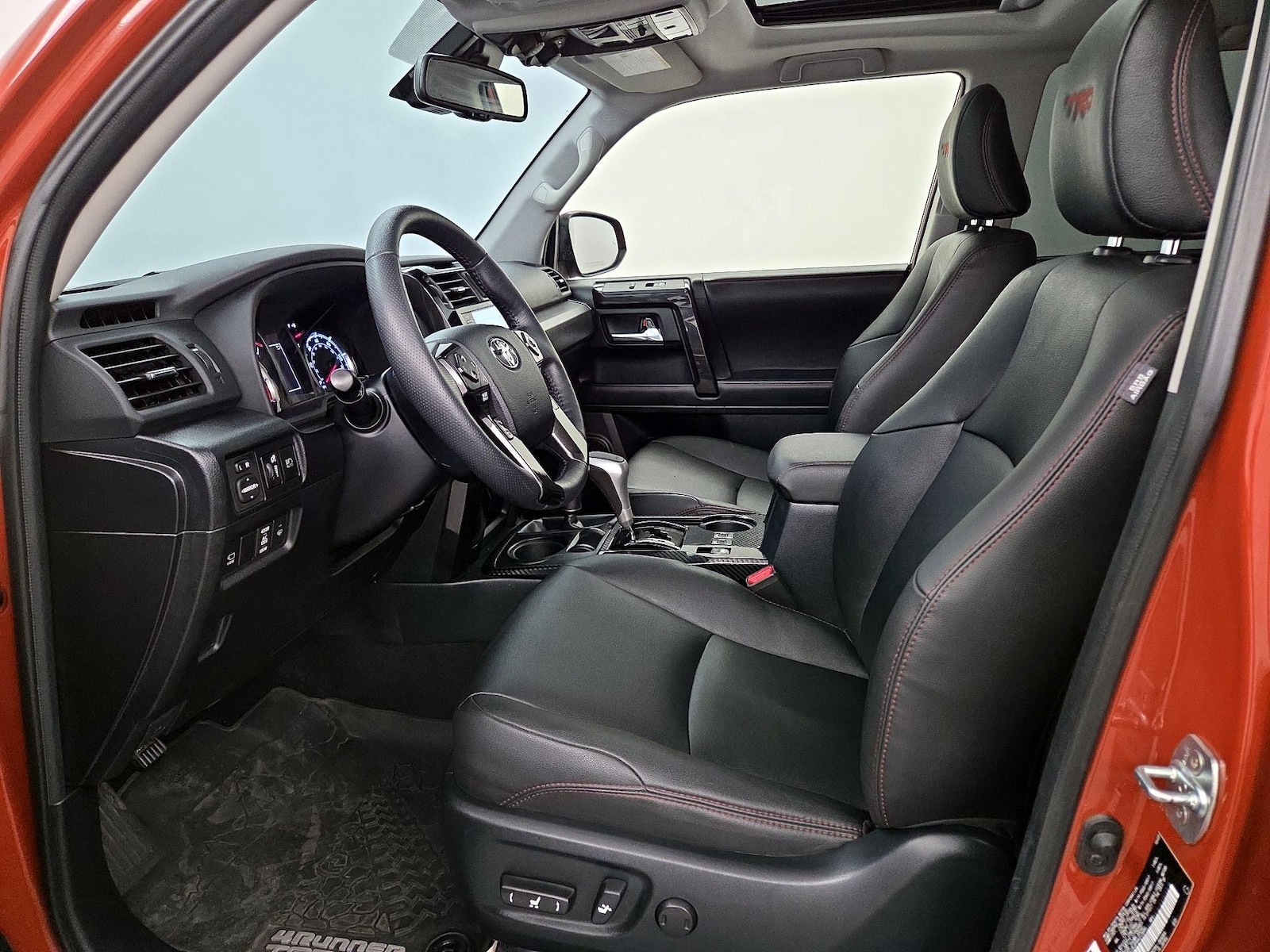2024 Toyota 4Runner TRD Pro - Photo 12