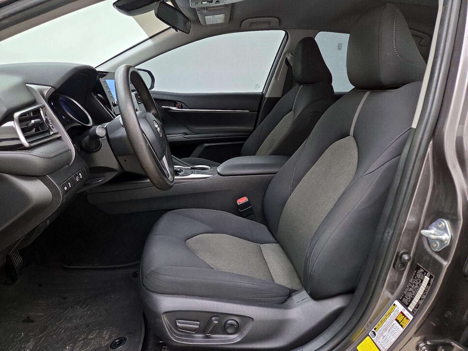 Power Seat(s) & Side Airbags