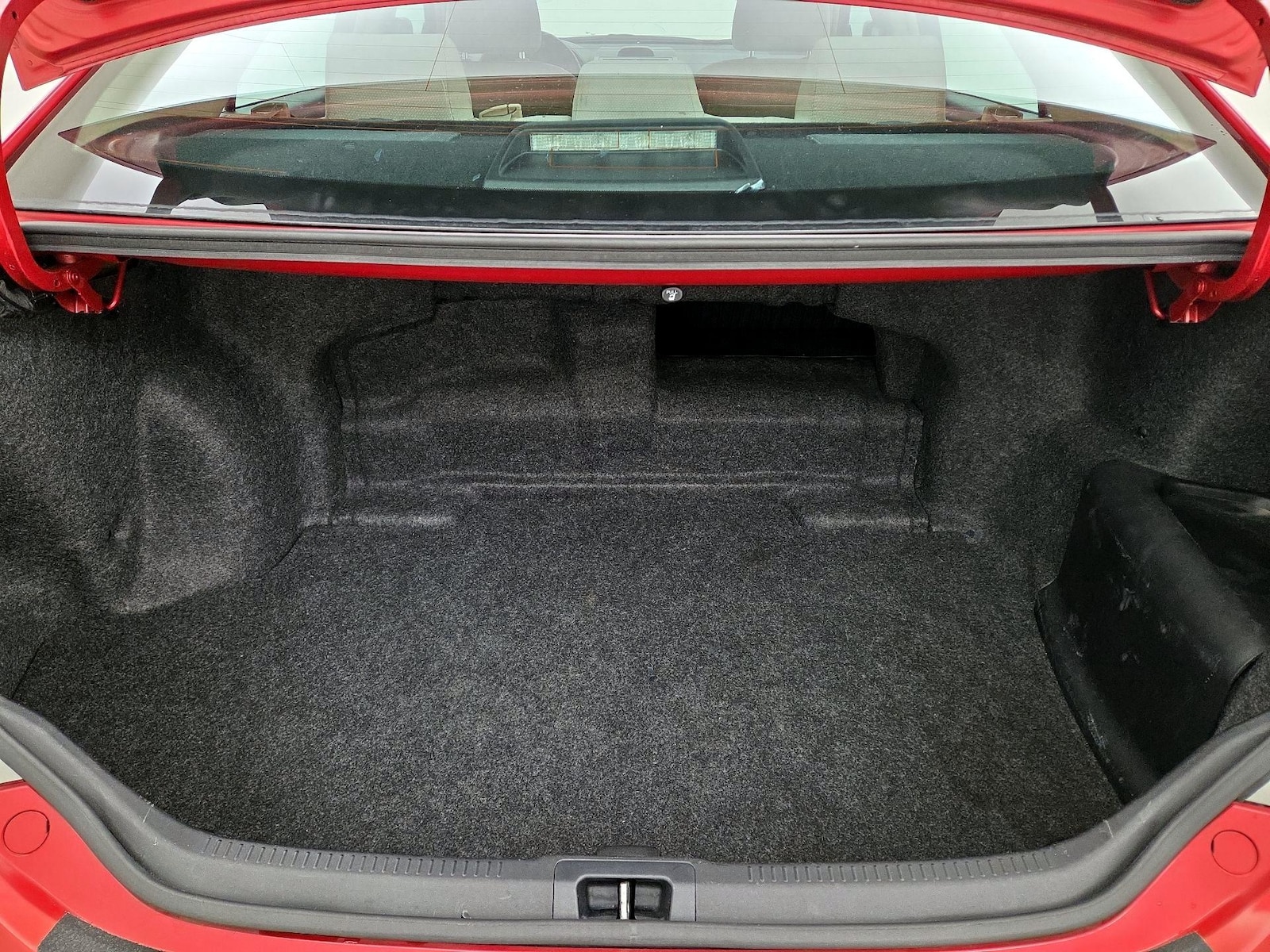 2014 Toyota Camry XLE Hybrid - Photo 20