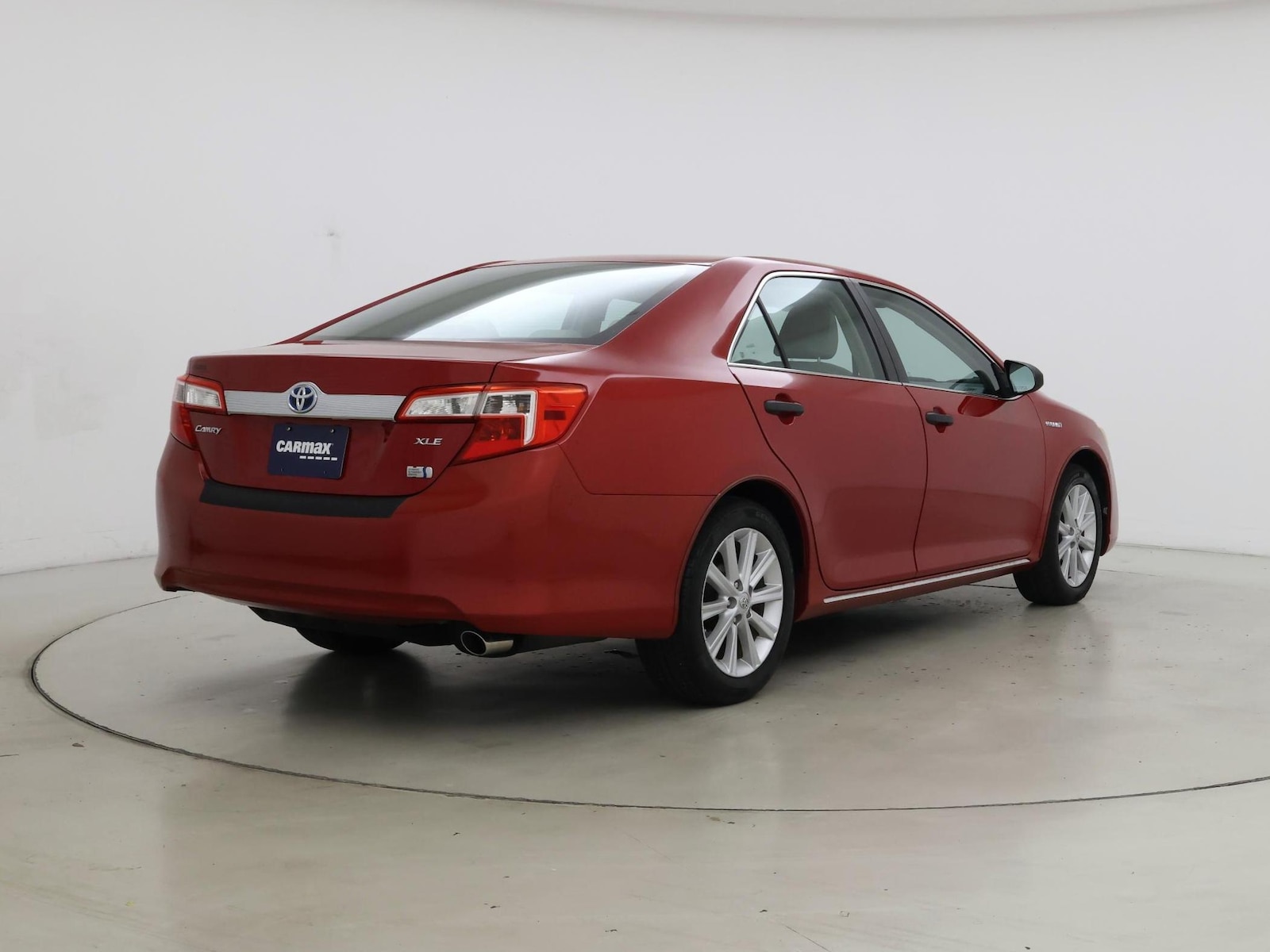2014 Toyota Camry XLE Hybrid - Photo 9