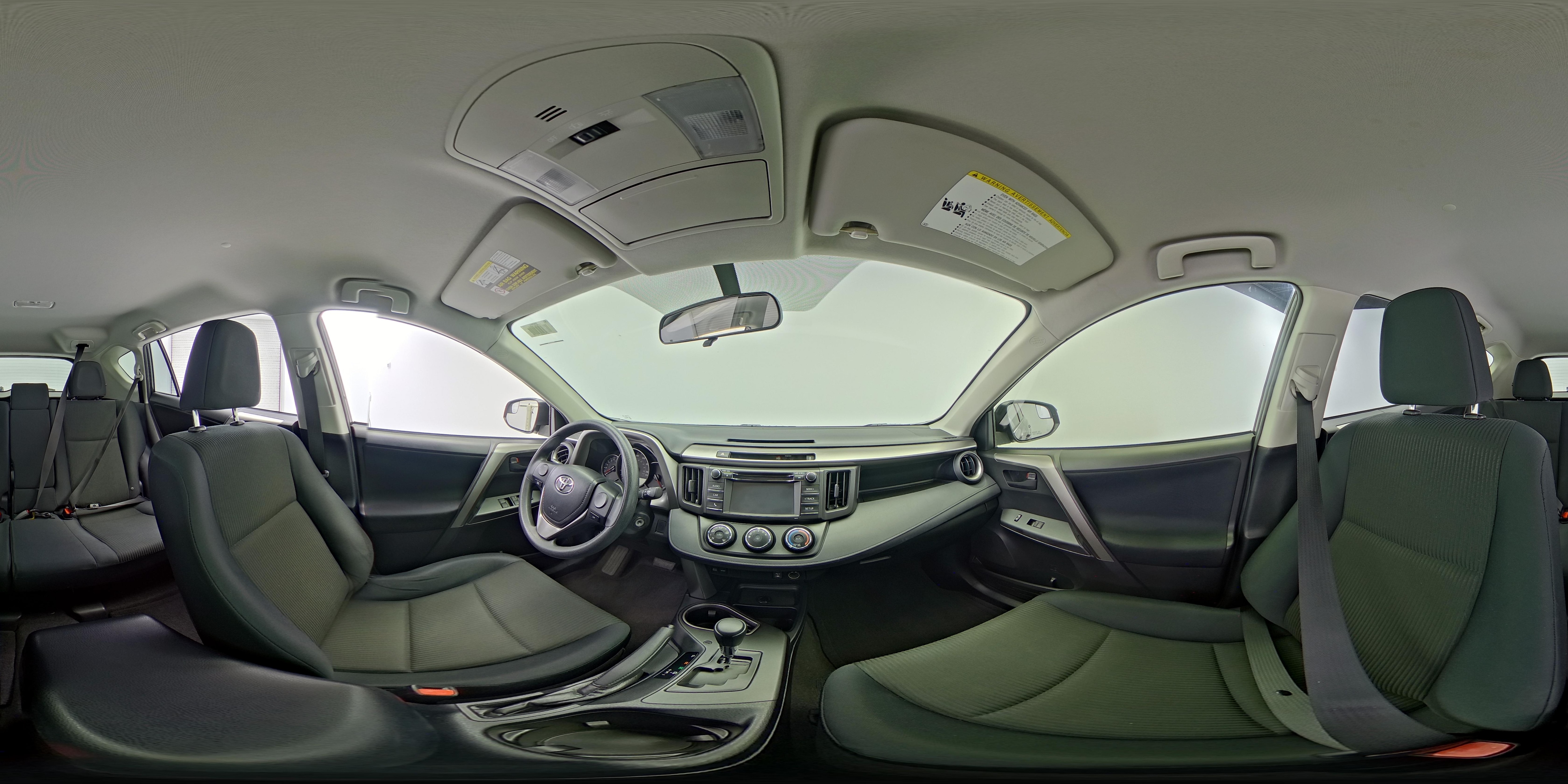 2016 Toyota RAV4 LE - Photo 24