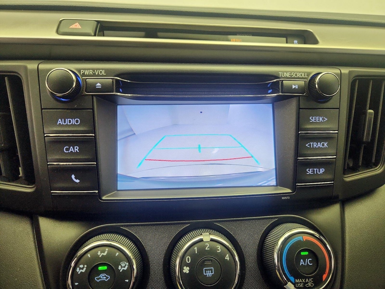 2016 Toyota RAV4 LE - Photo 15